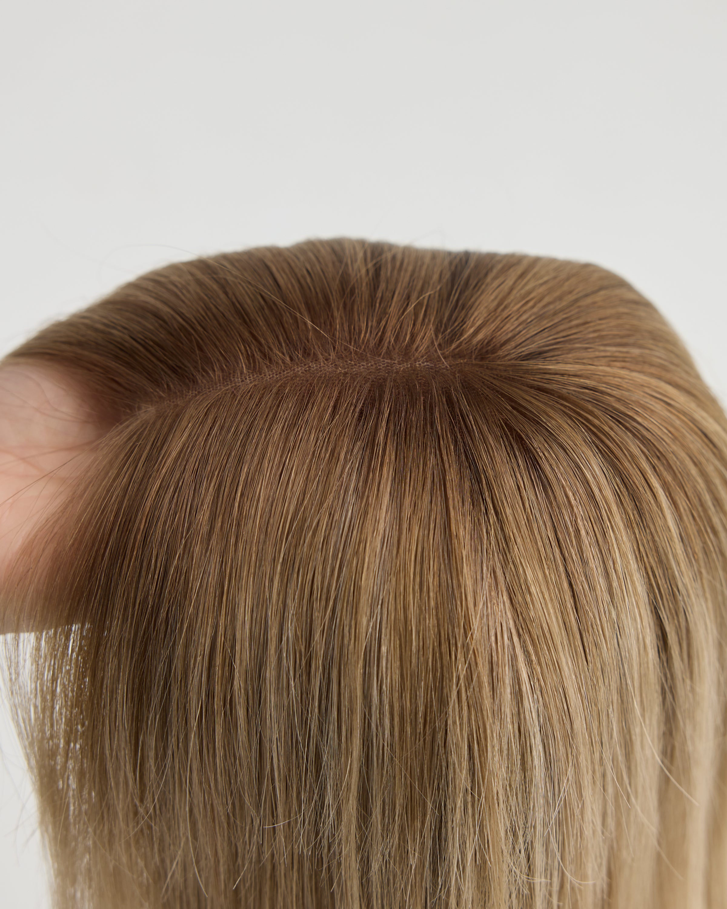 Oat Blonde // Lace Topper