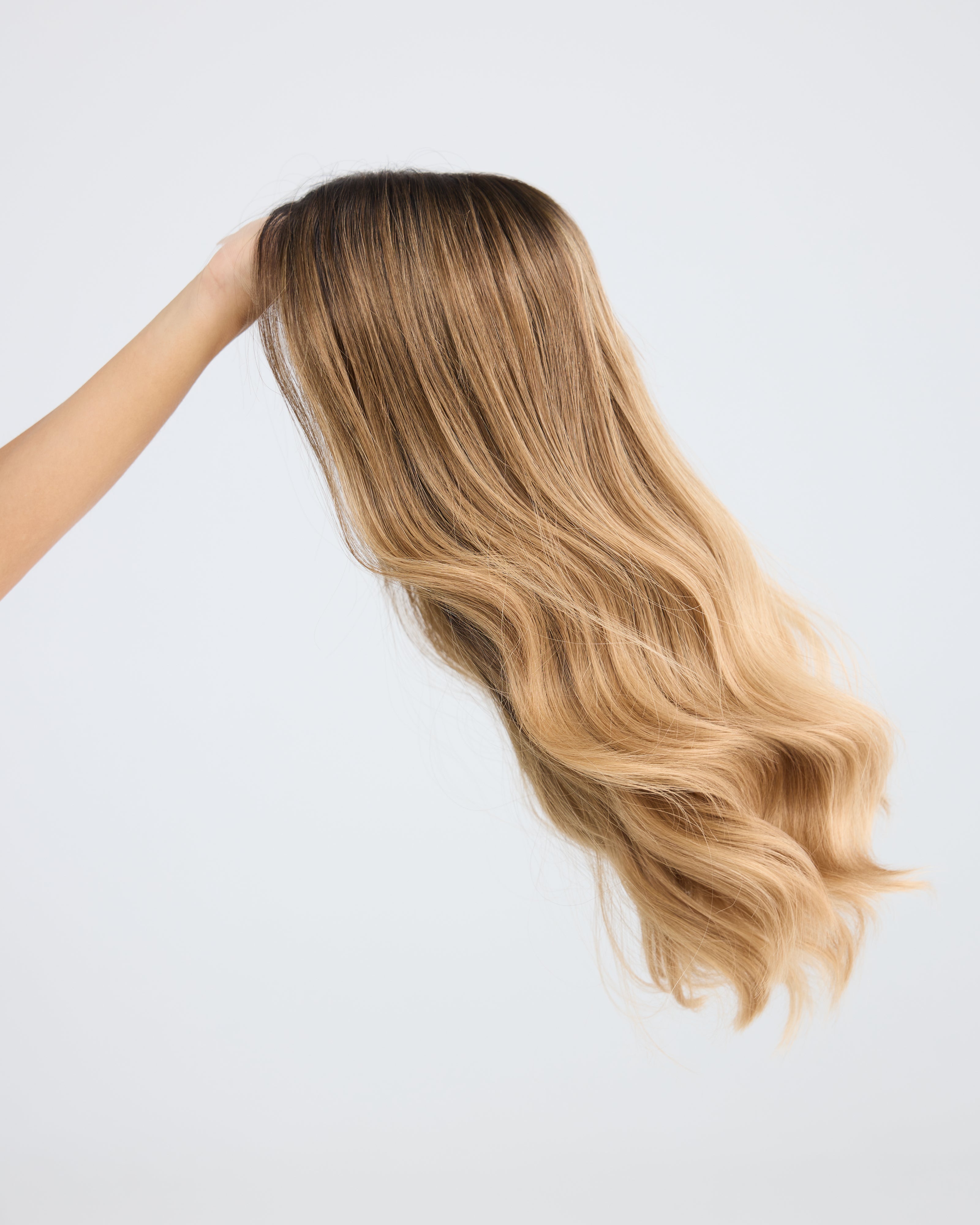 Burnt Blonde // The Lusta Lace Wig