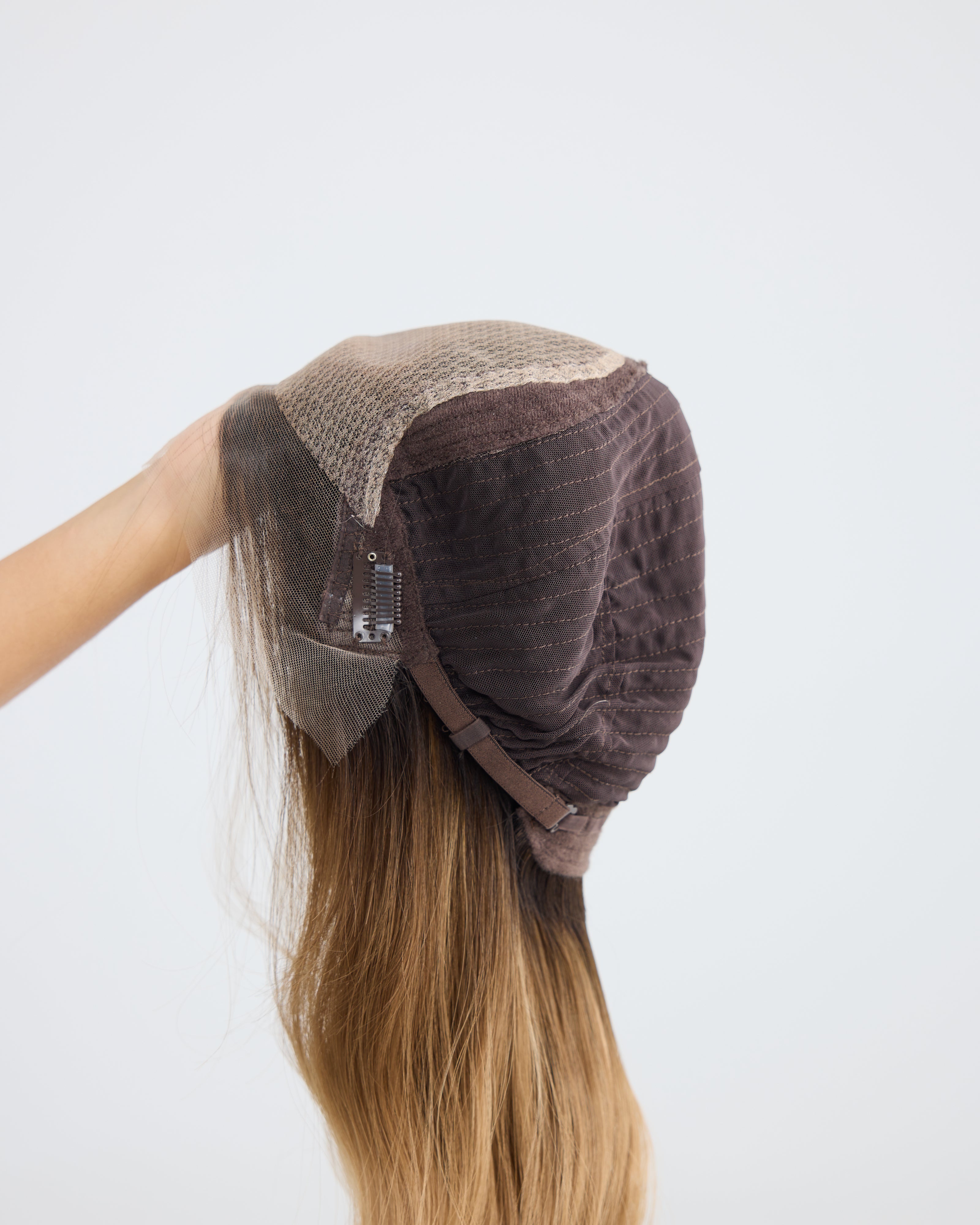 Burnt Blonde // The Lusta Lace Wig