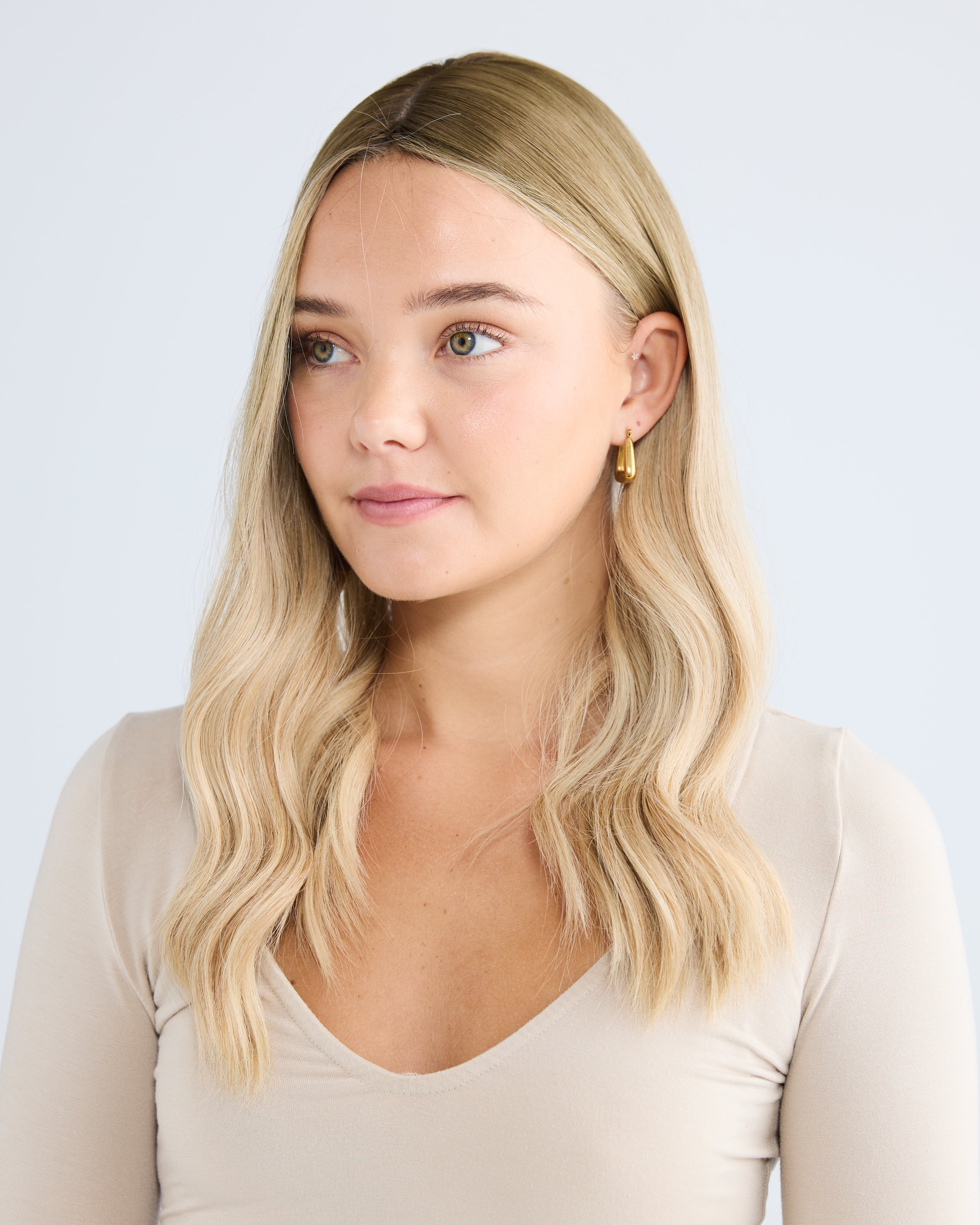 Champagne Blonde // Silk Topper