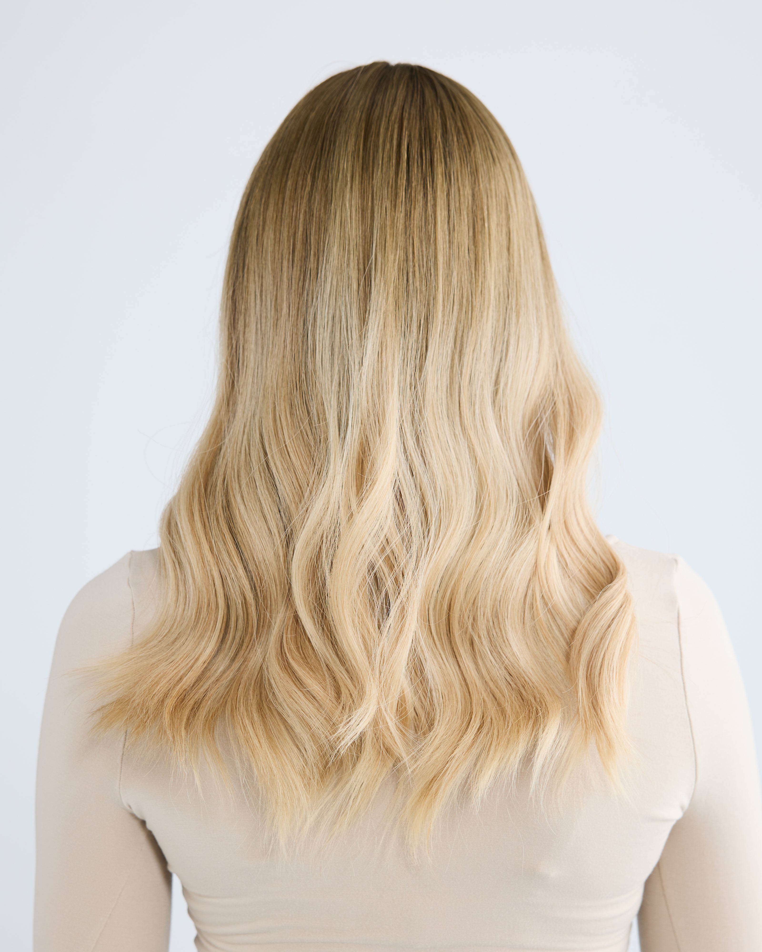 Champagne Blonde // Silk Topper