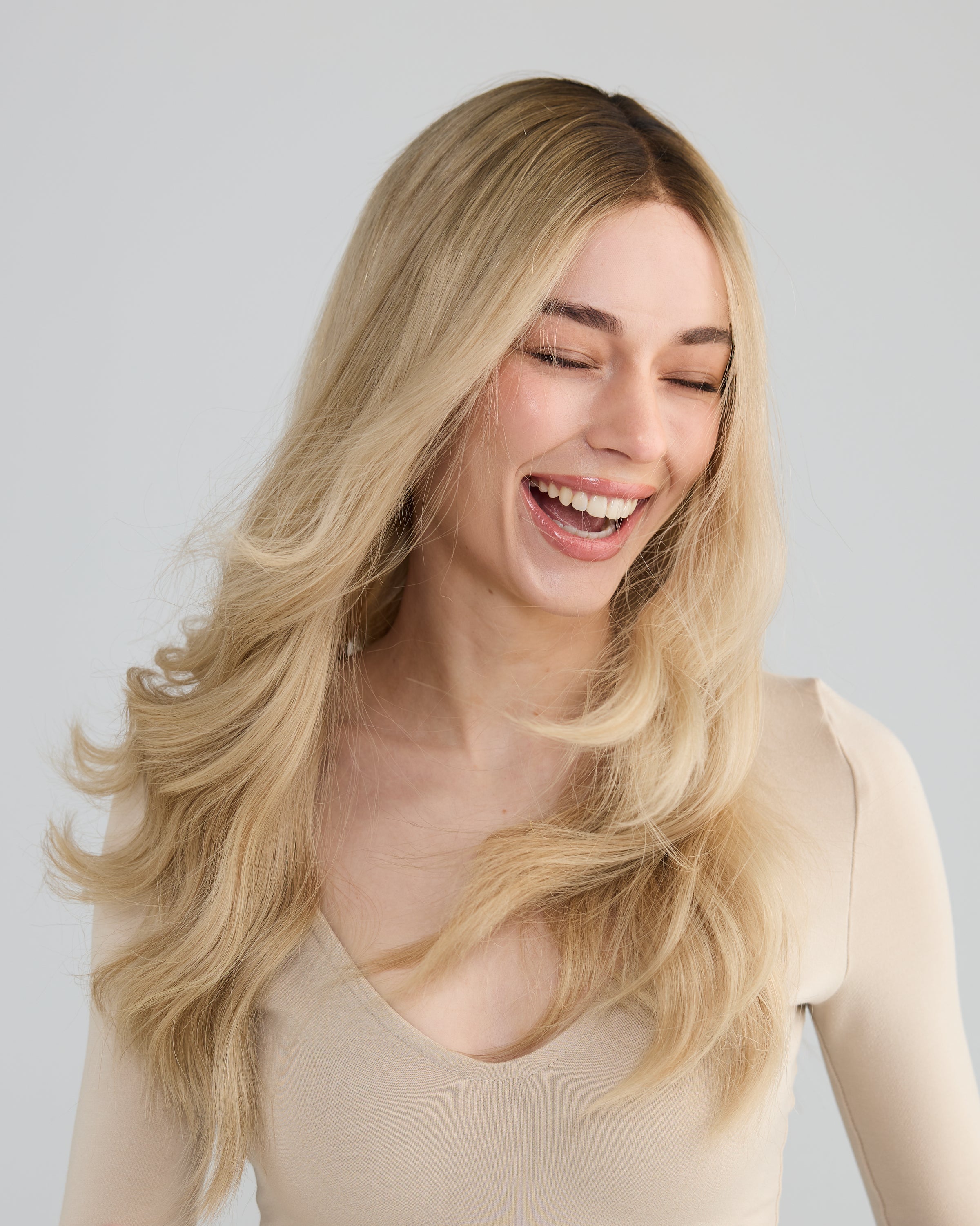 Coconut Cream - Medium / 24 inch // Exclusive Lace Wig