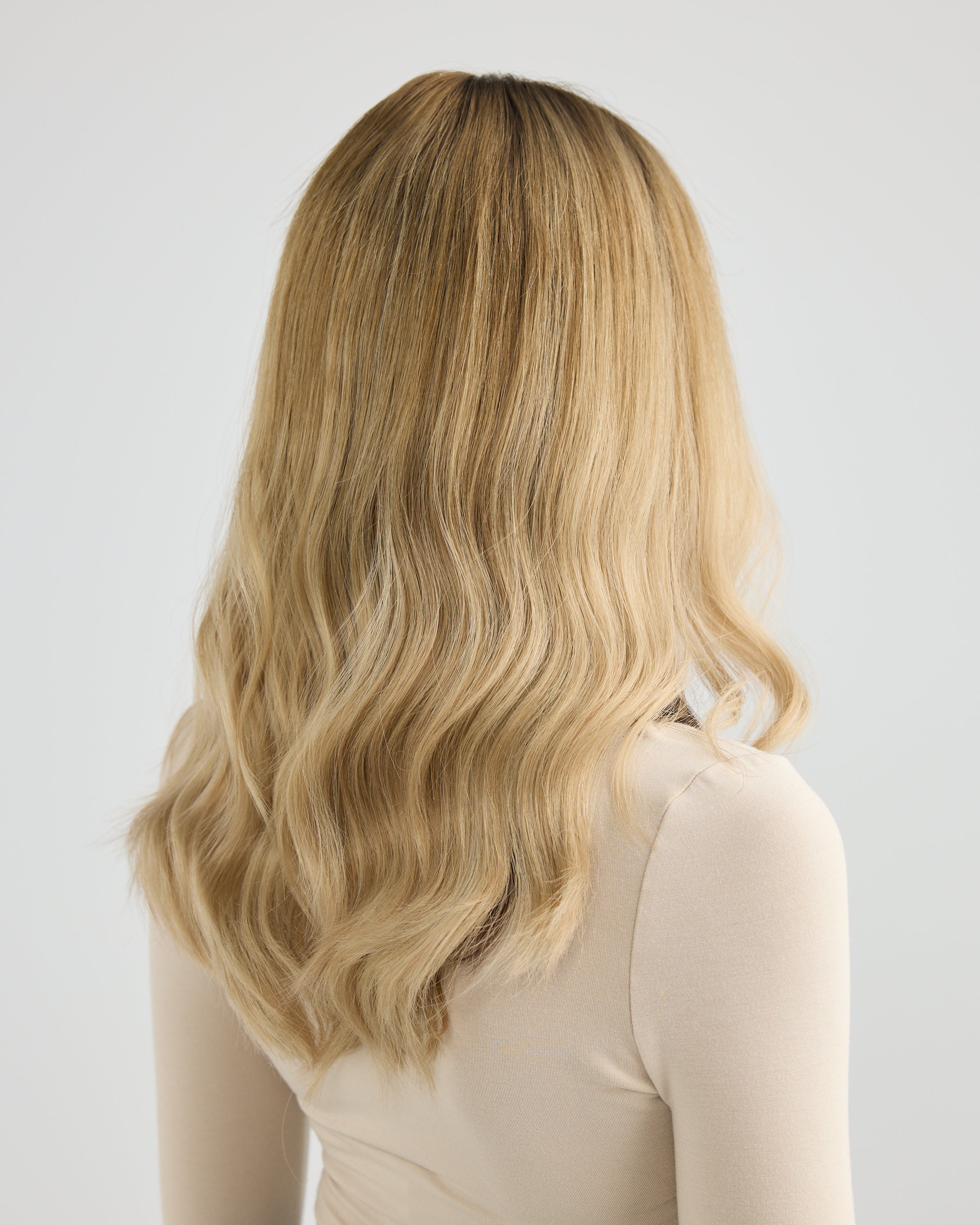 Sandy Blonde // The Lusta Lace Wig
