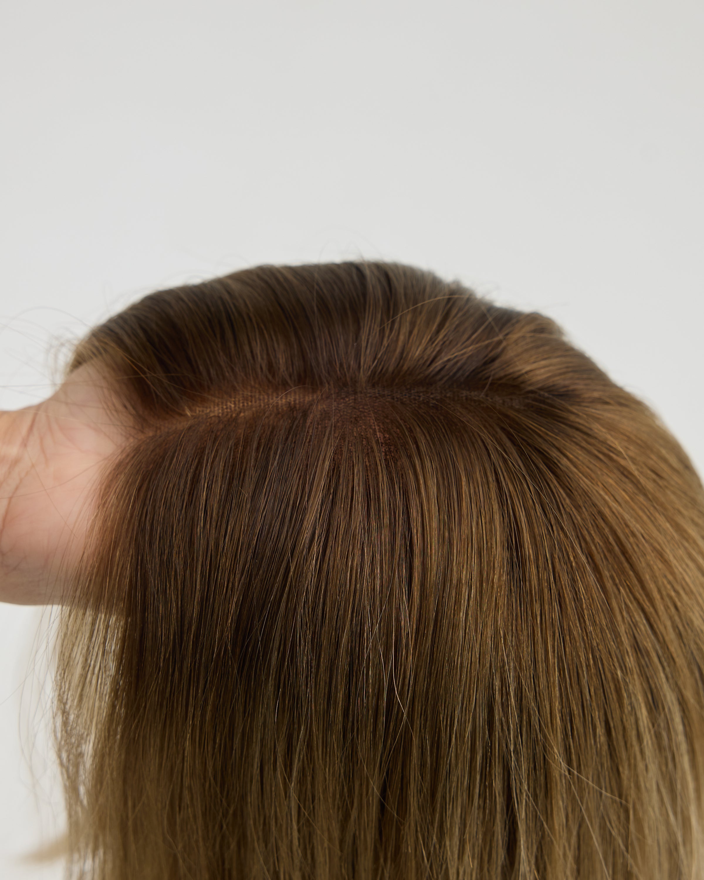 Sandy Blonde // The Lusta Lace Wig