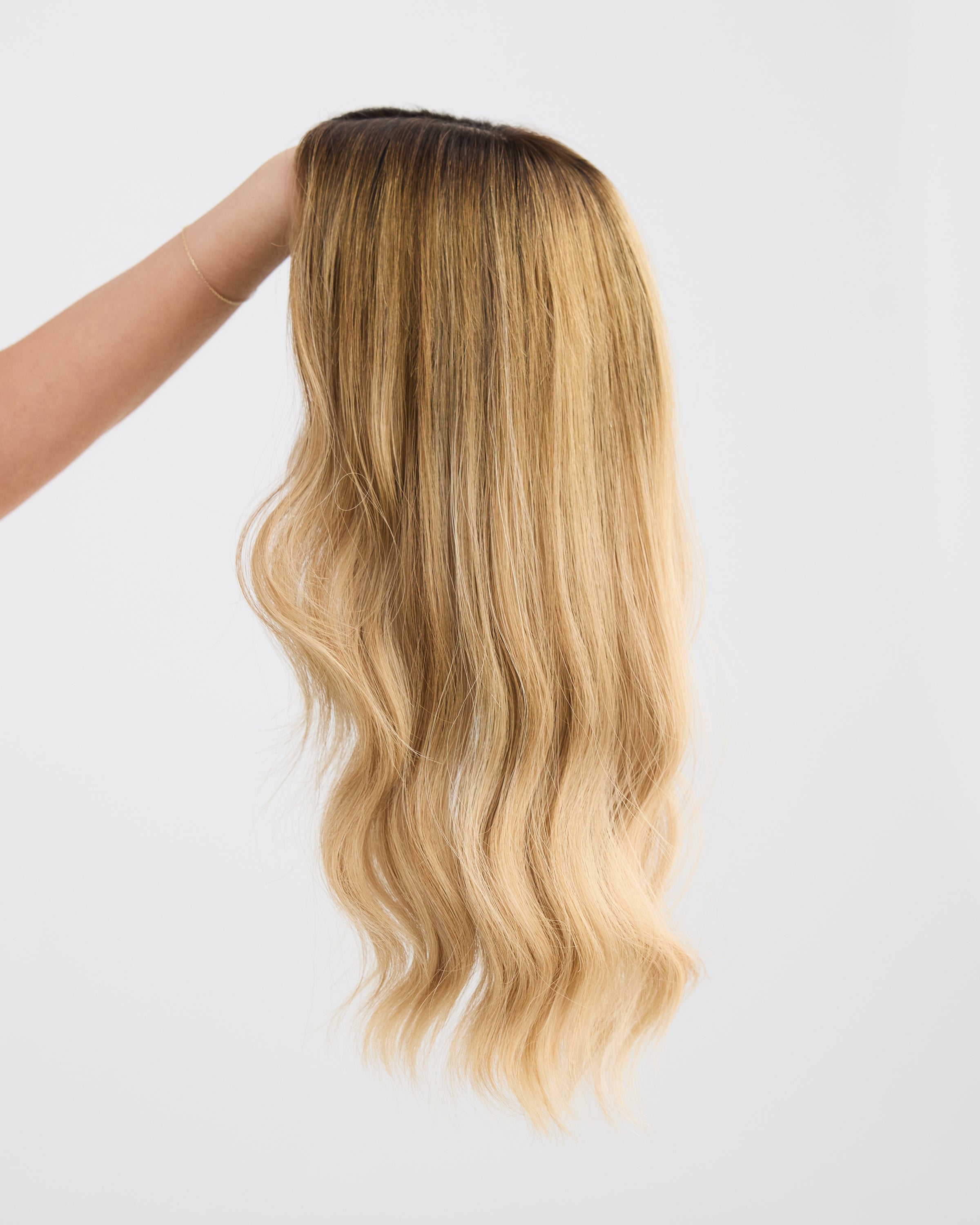 Golden Blonde // Lusta Silk Topper