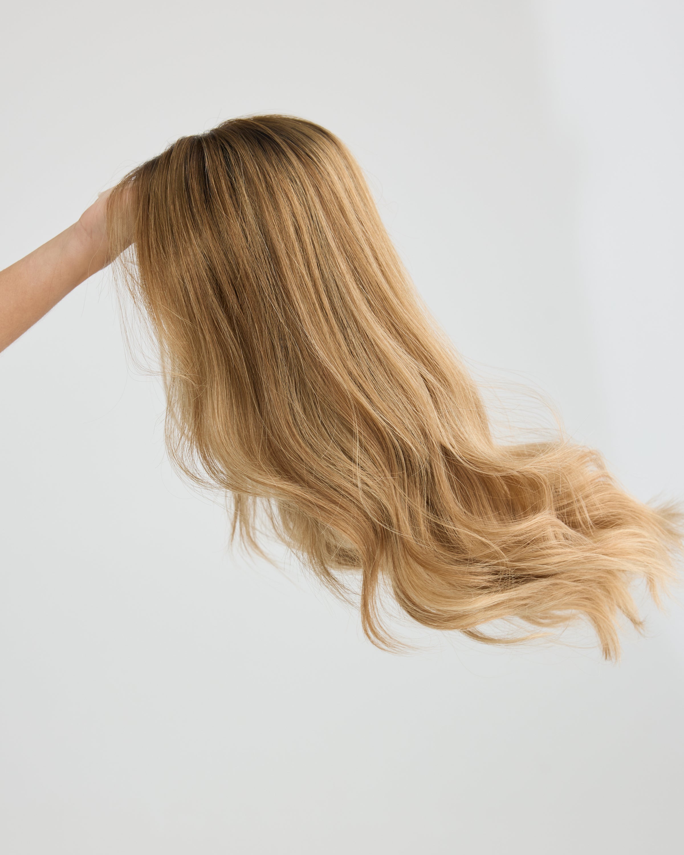 Walnut Blonde // The Lusta Lace Wig