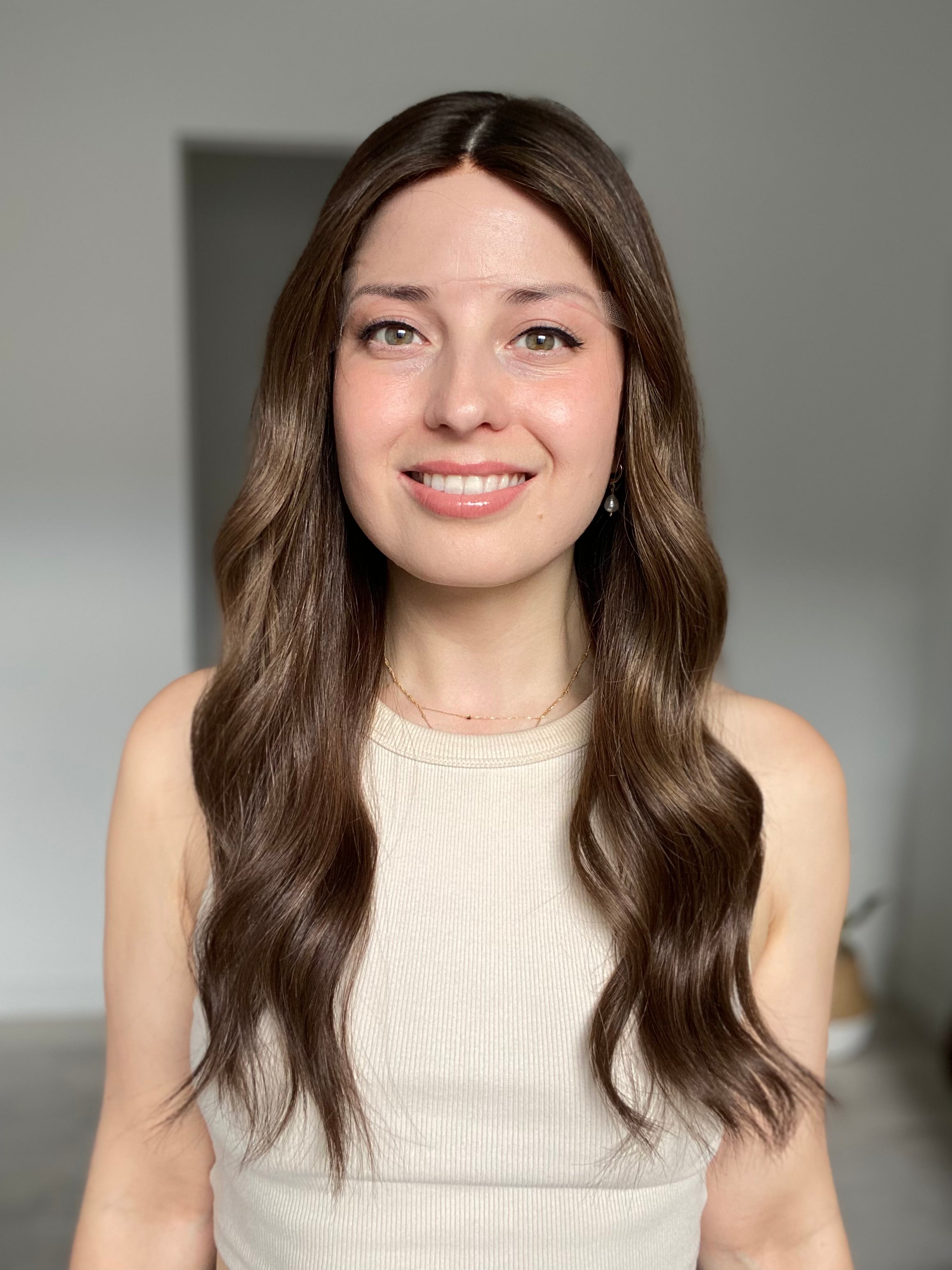 Medium Dimensional Brunette // Game Changer Wig // 24 inches // S Cap