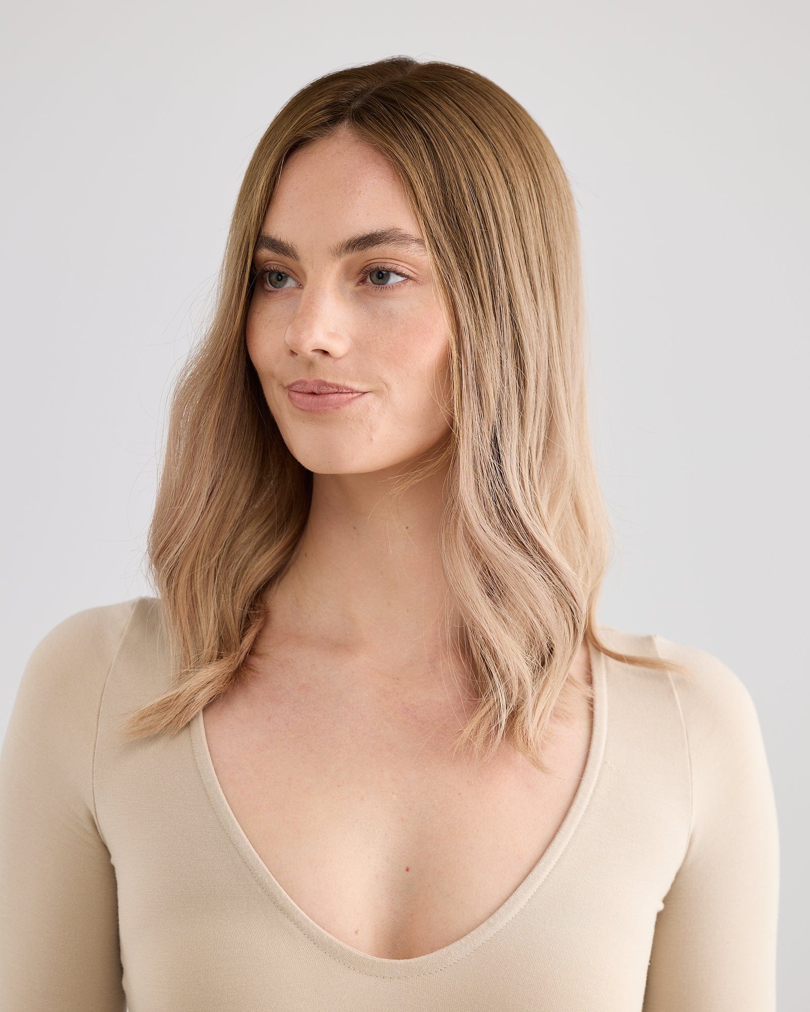 GOLDEN BEIGE BLONDE // LACE TOPPER