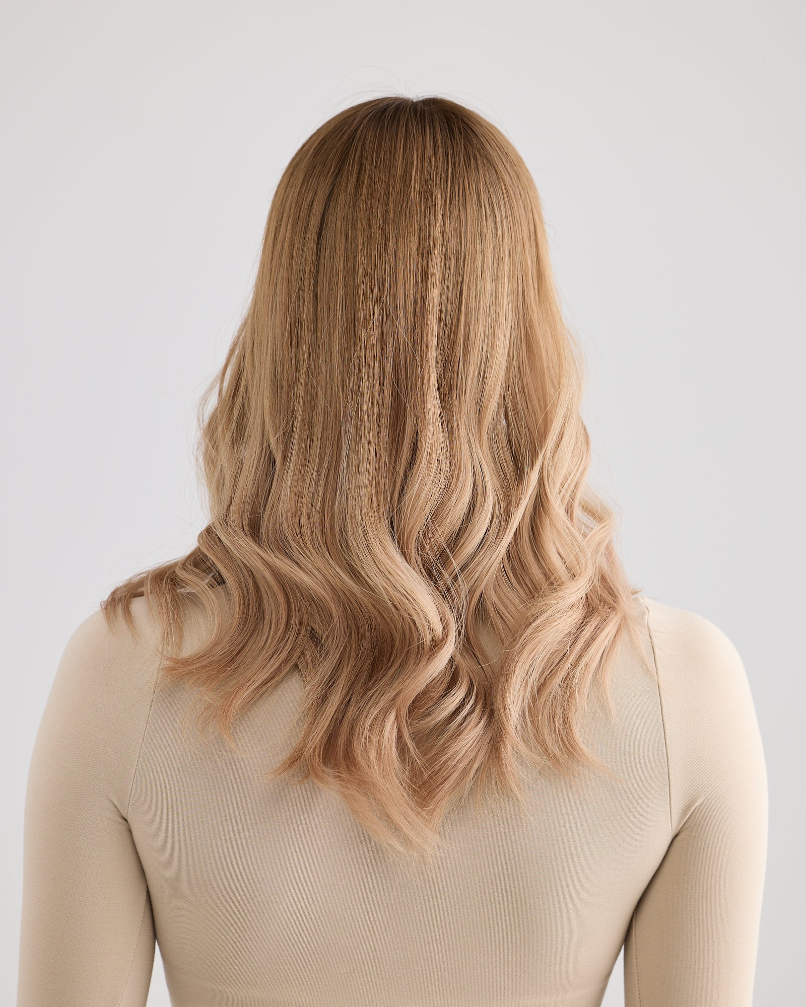 CHAMPAGNE BLONDE // LACE TOPPER // 18 INCHES // 8x8 CAP