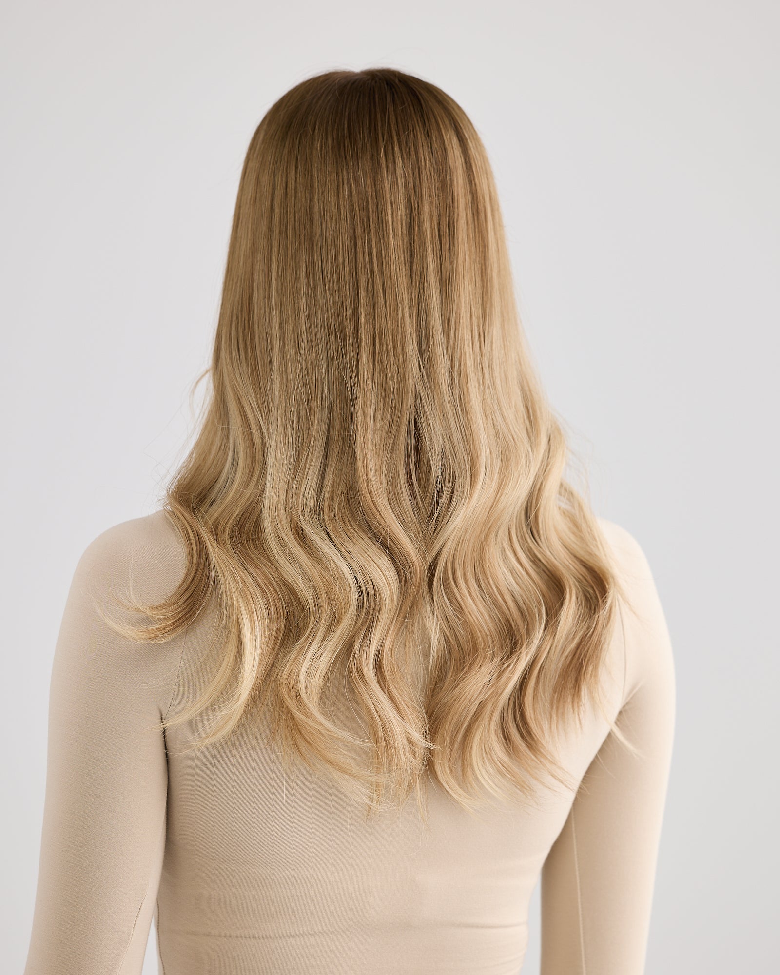 DREAMY BLONDE BALAYAGE // LACE TOPPER // 20 INCHES // 7x7 CAP