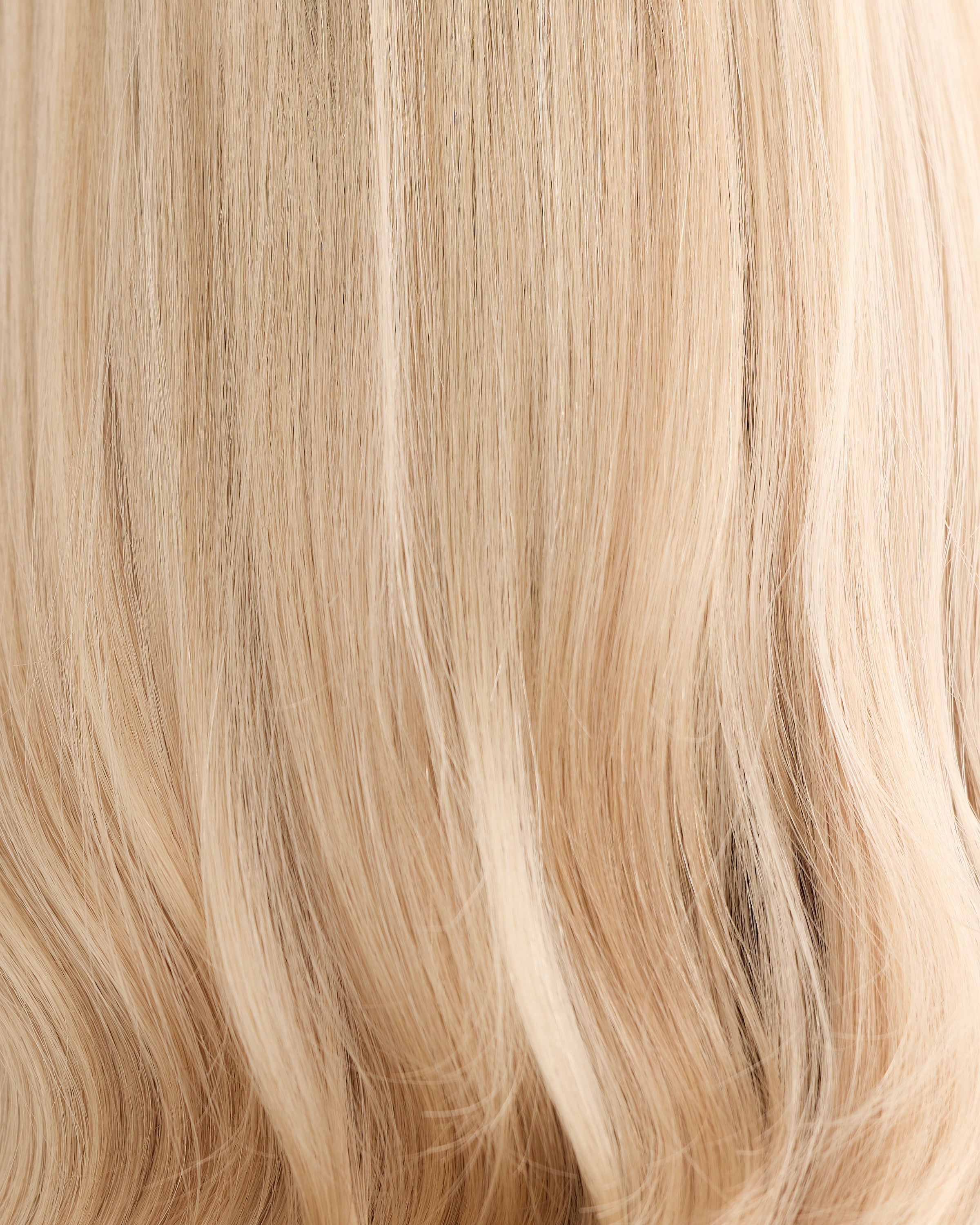 BARELY BLONDE // LACE TOPPER // 18 INCHES // 8x8 CAP