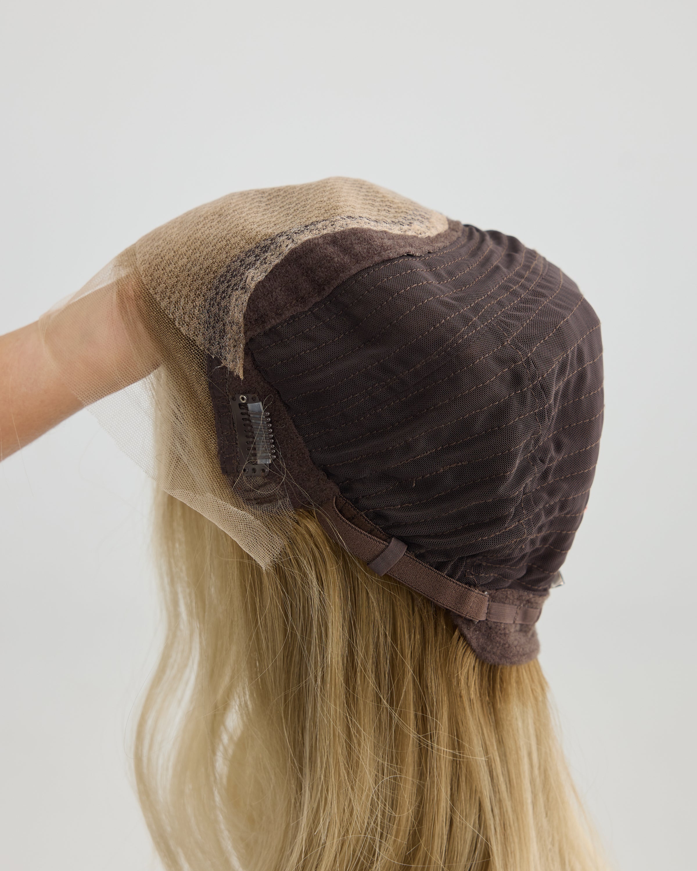 Sugared Blonde // The Lusta Lace Wig
