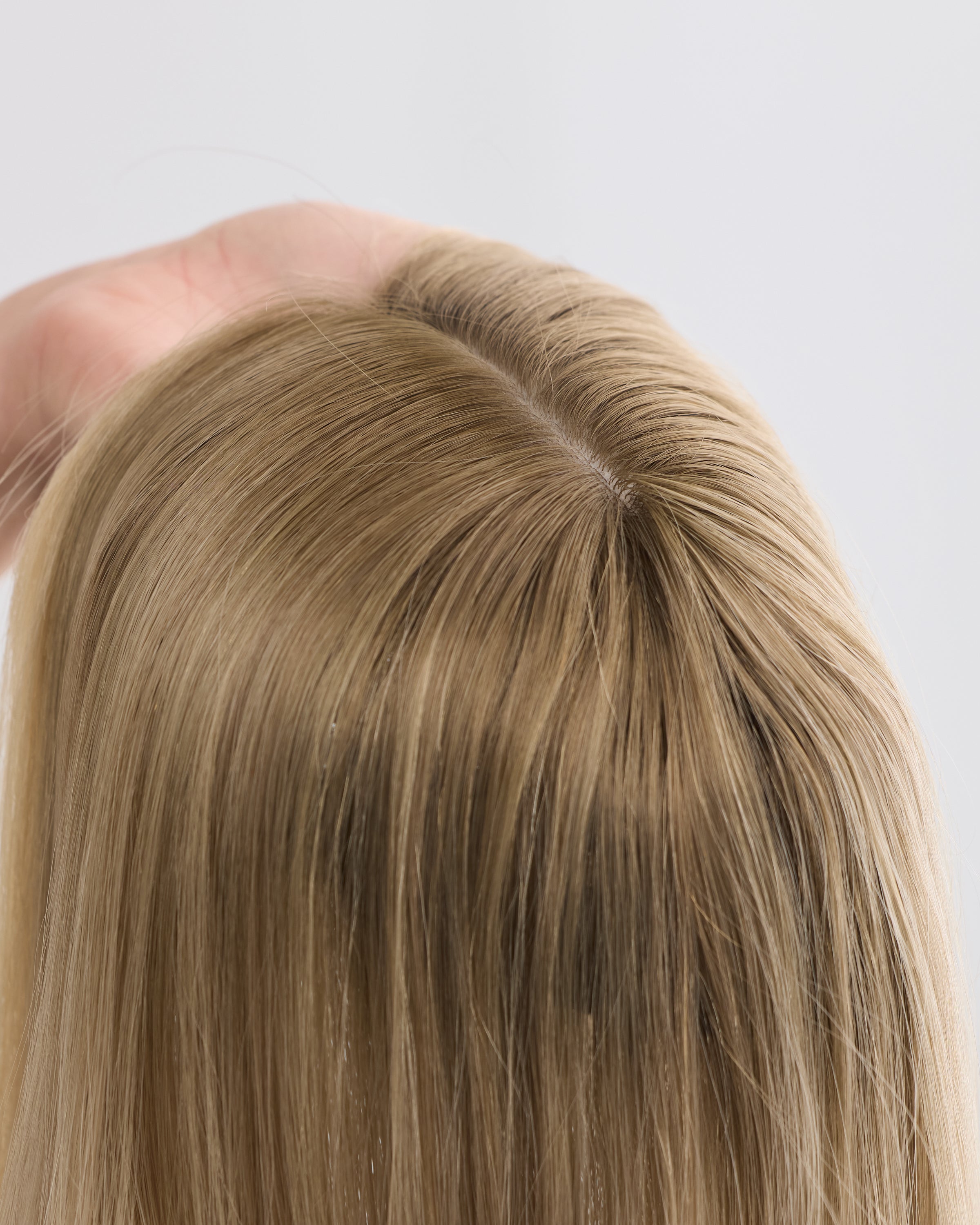 Pearl Blonde // Silk Topper