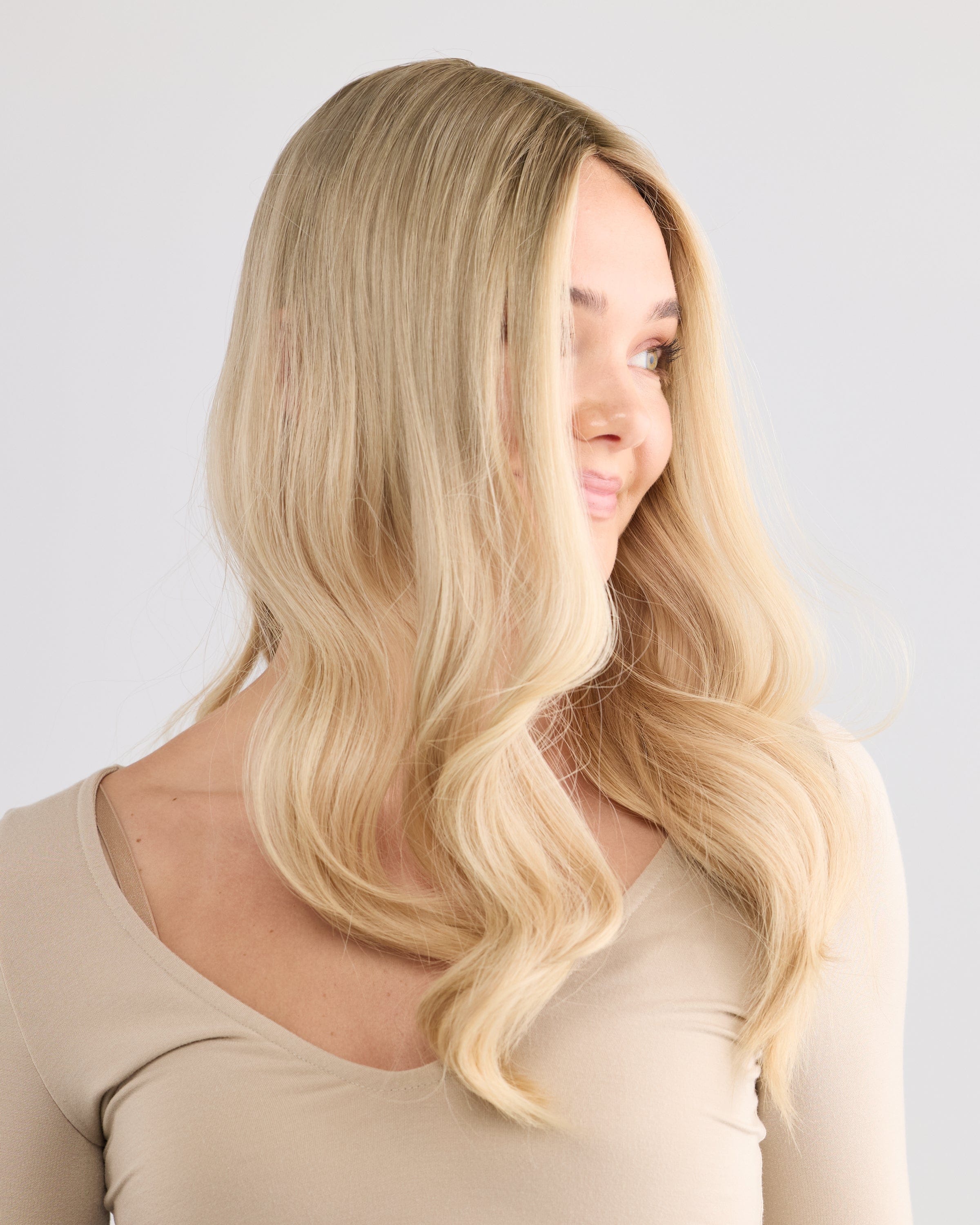 Pearl Blonde // Silk Topper