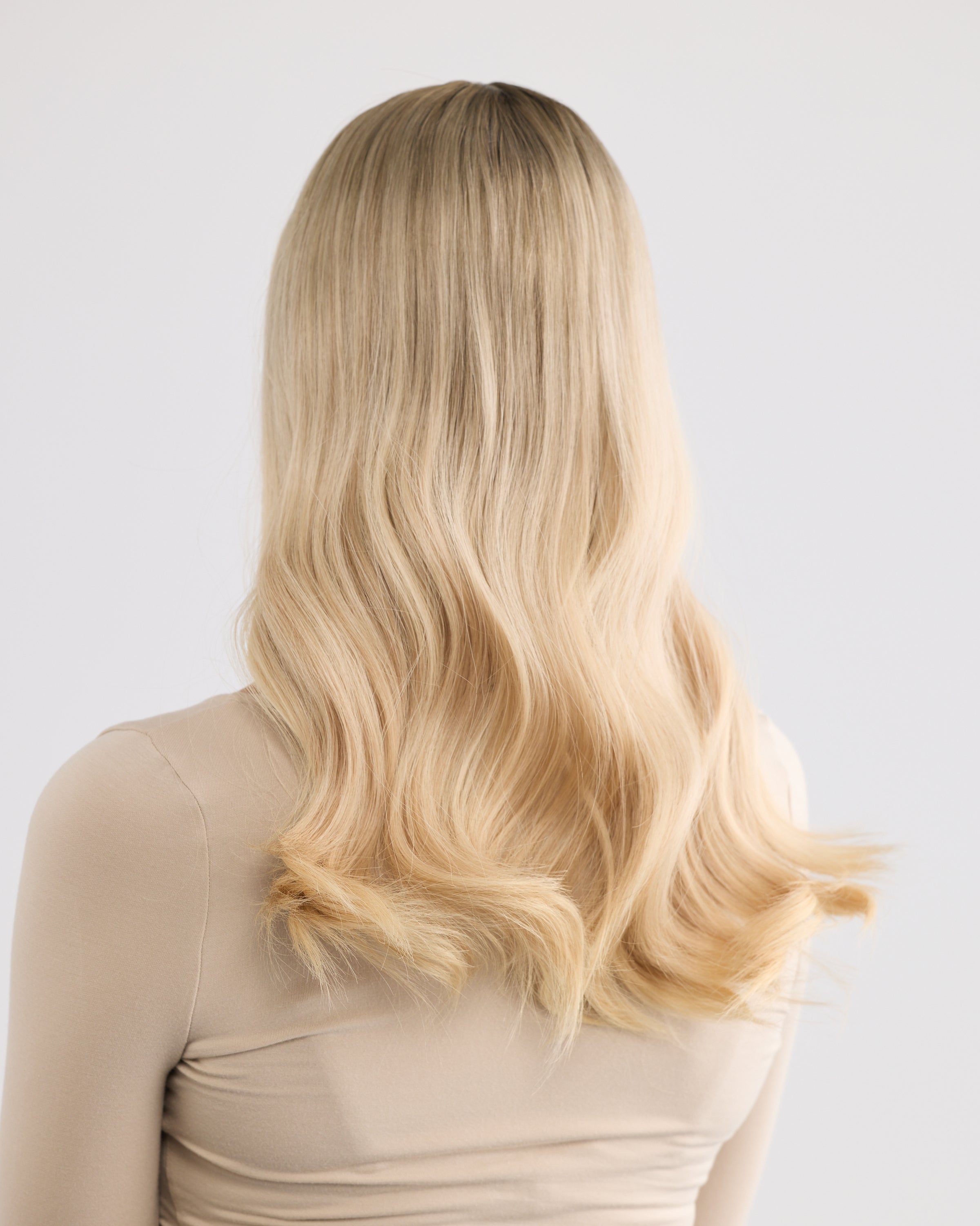 Pearl Blonde // Silk Topper