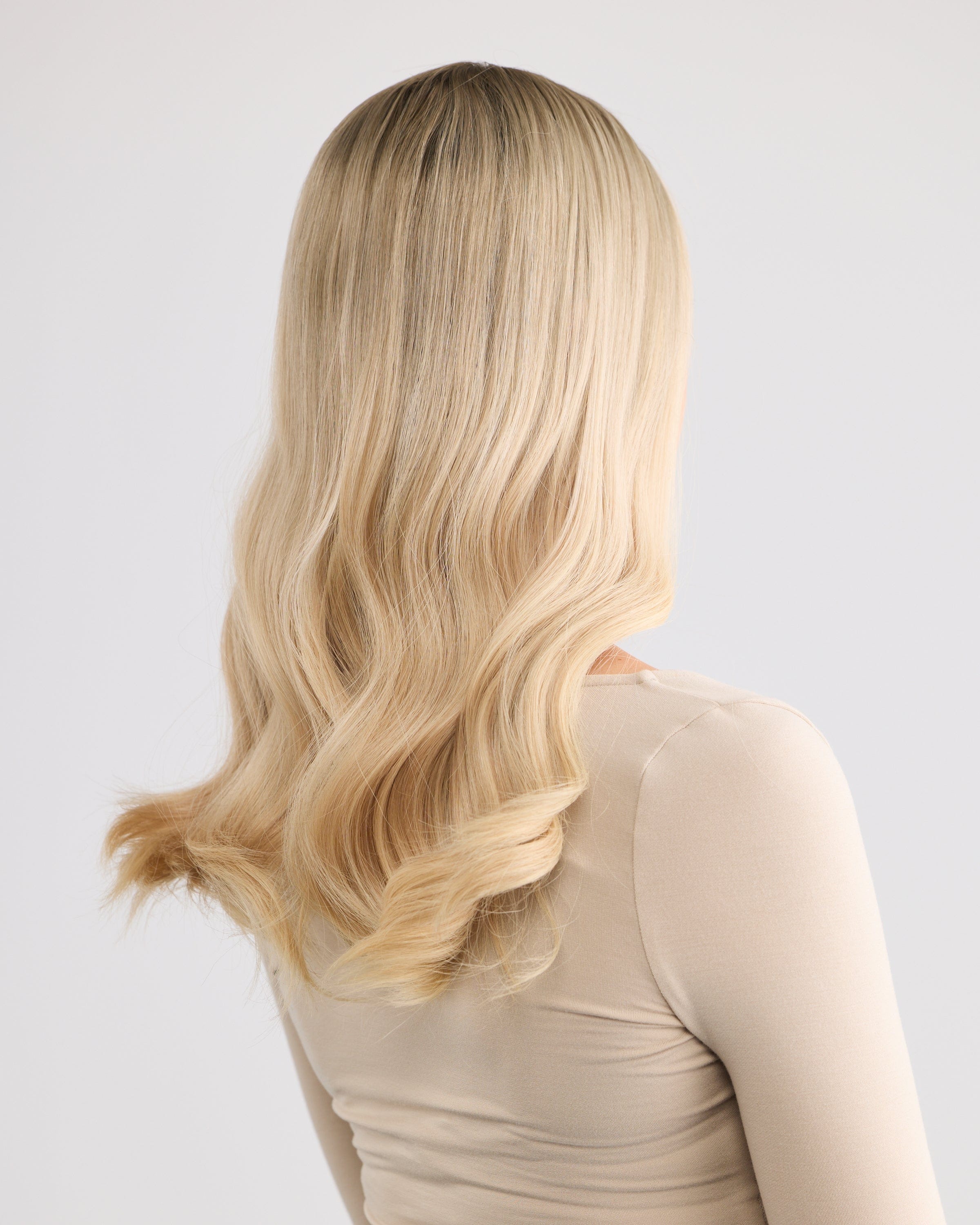 Pearl Blonde // Silk Topper