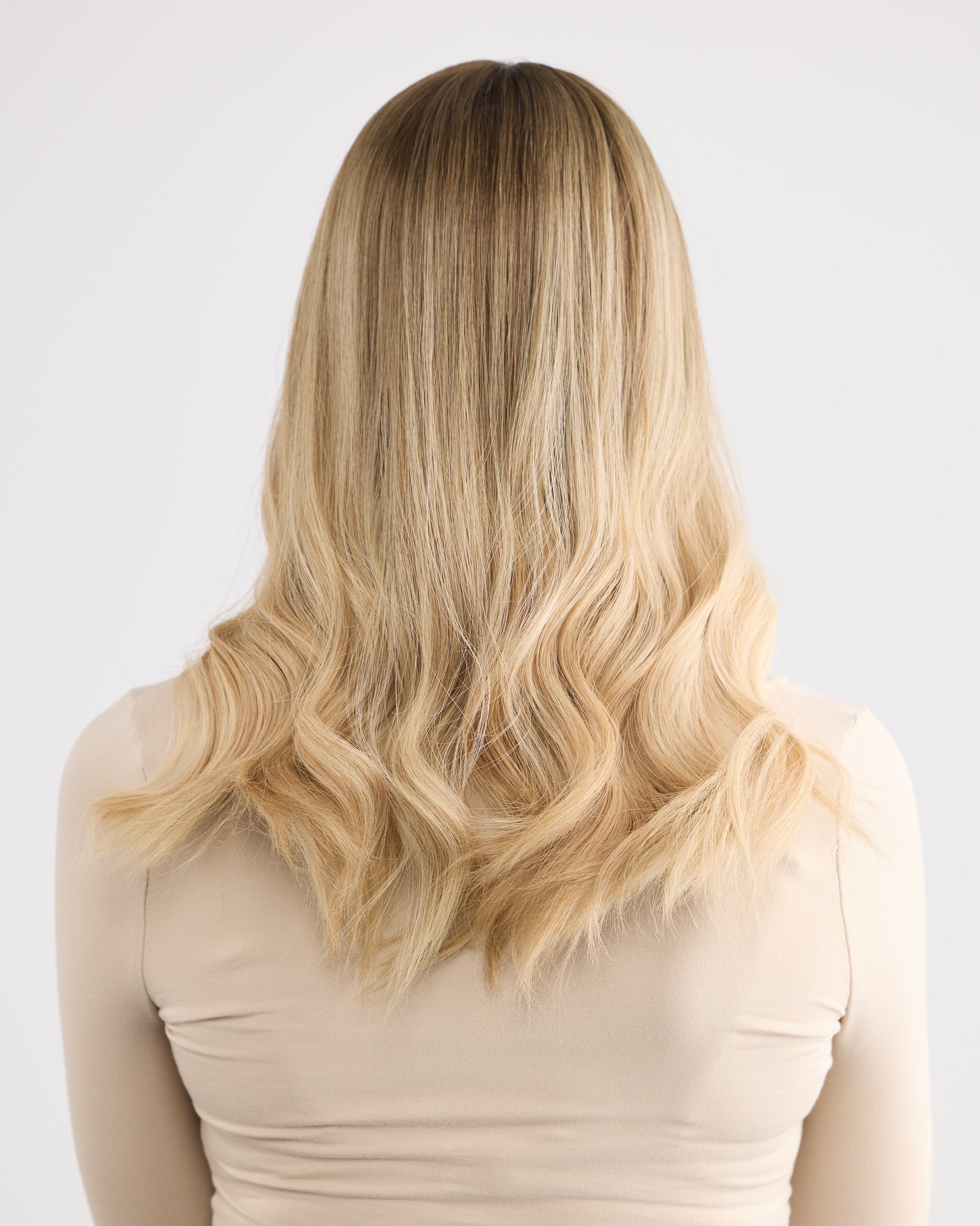 CHAMPAGNE BLONDE // SILK TOPPER