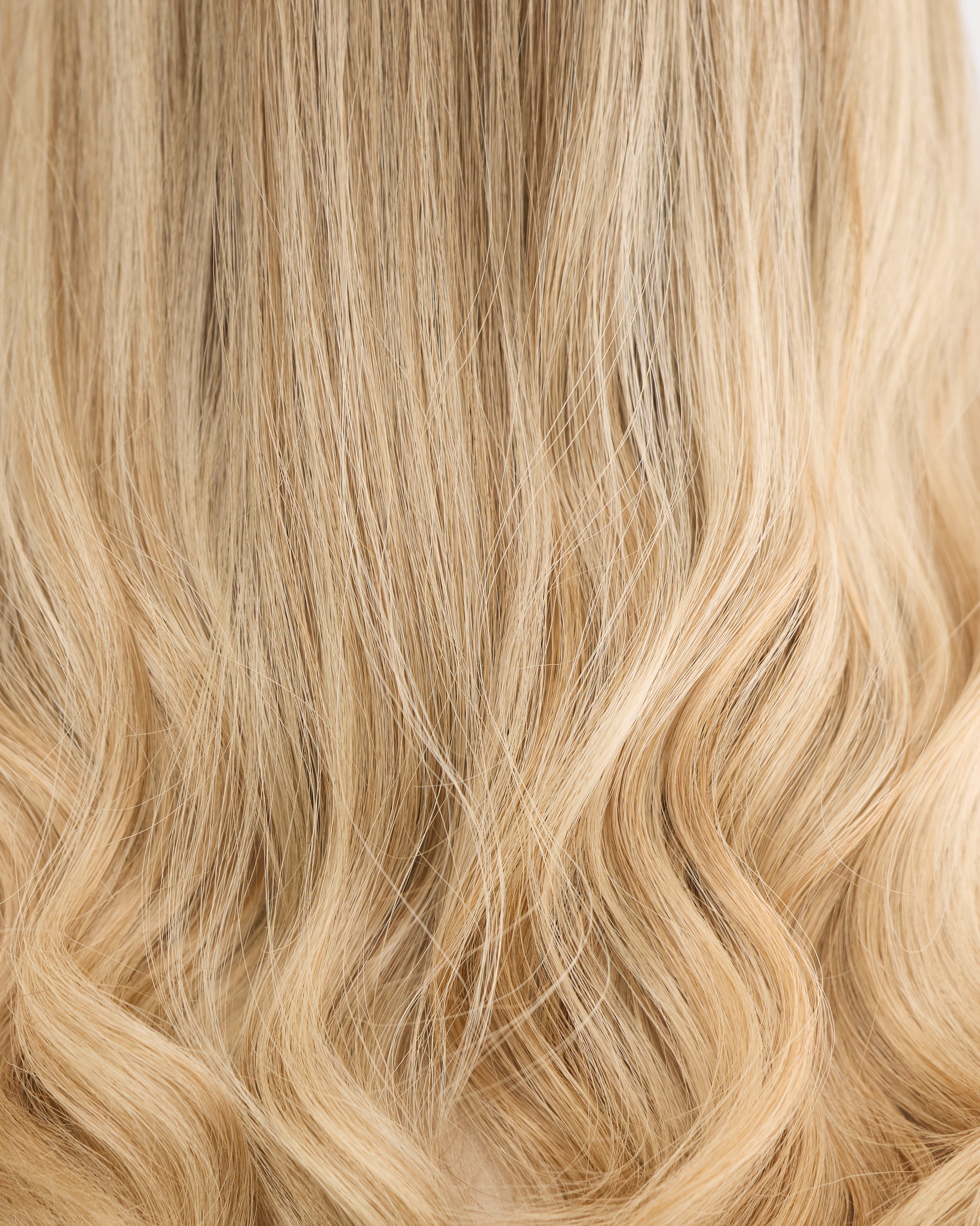 CHAMPAGNE BLONDE // SILK TOPPER