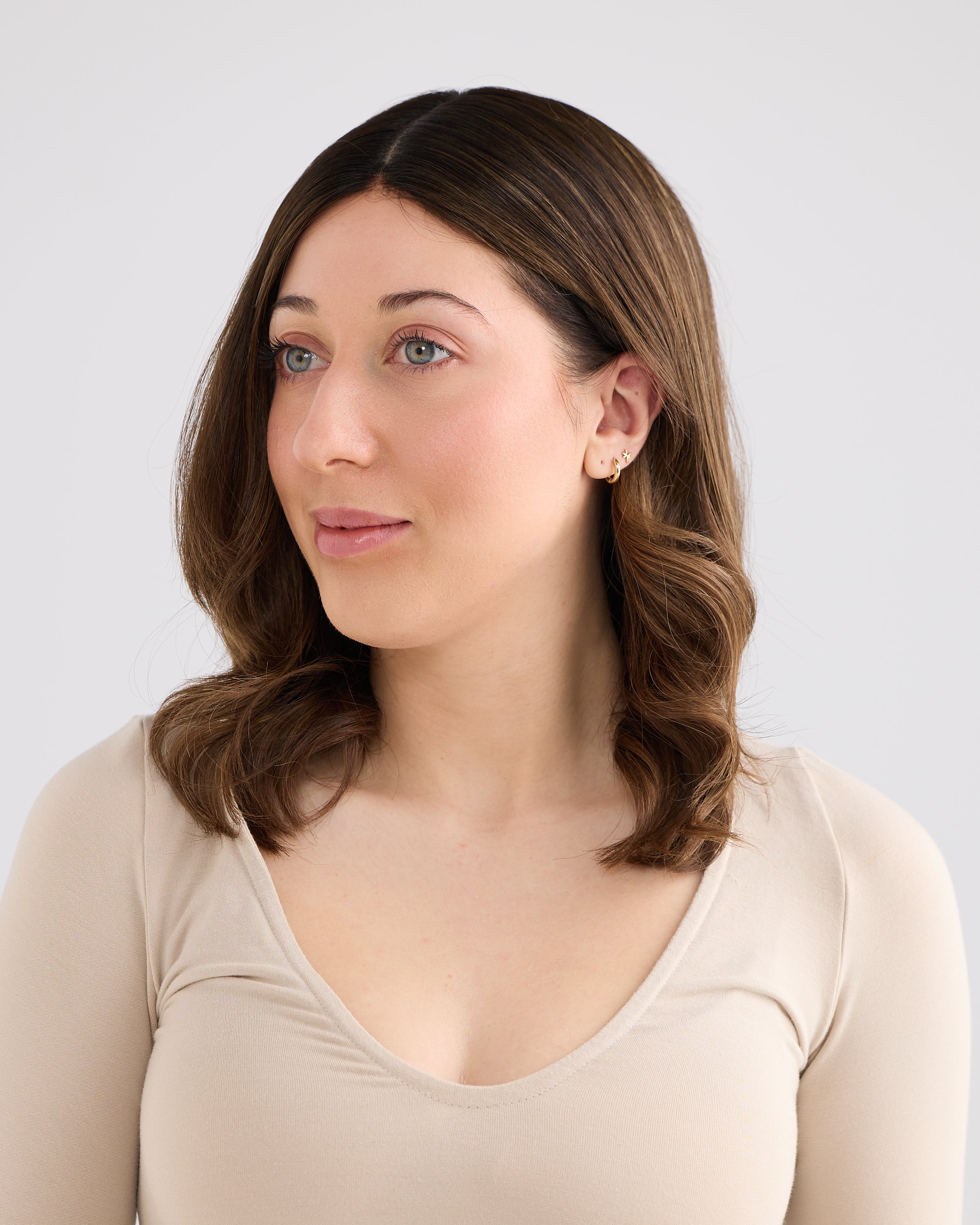 DREAMY BALAYAGE BRUNETTE // GAME CHANGER WIG // 16 INCHES // M CAP