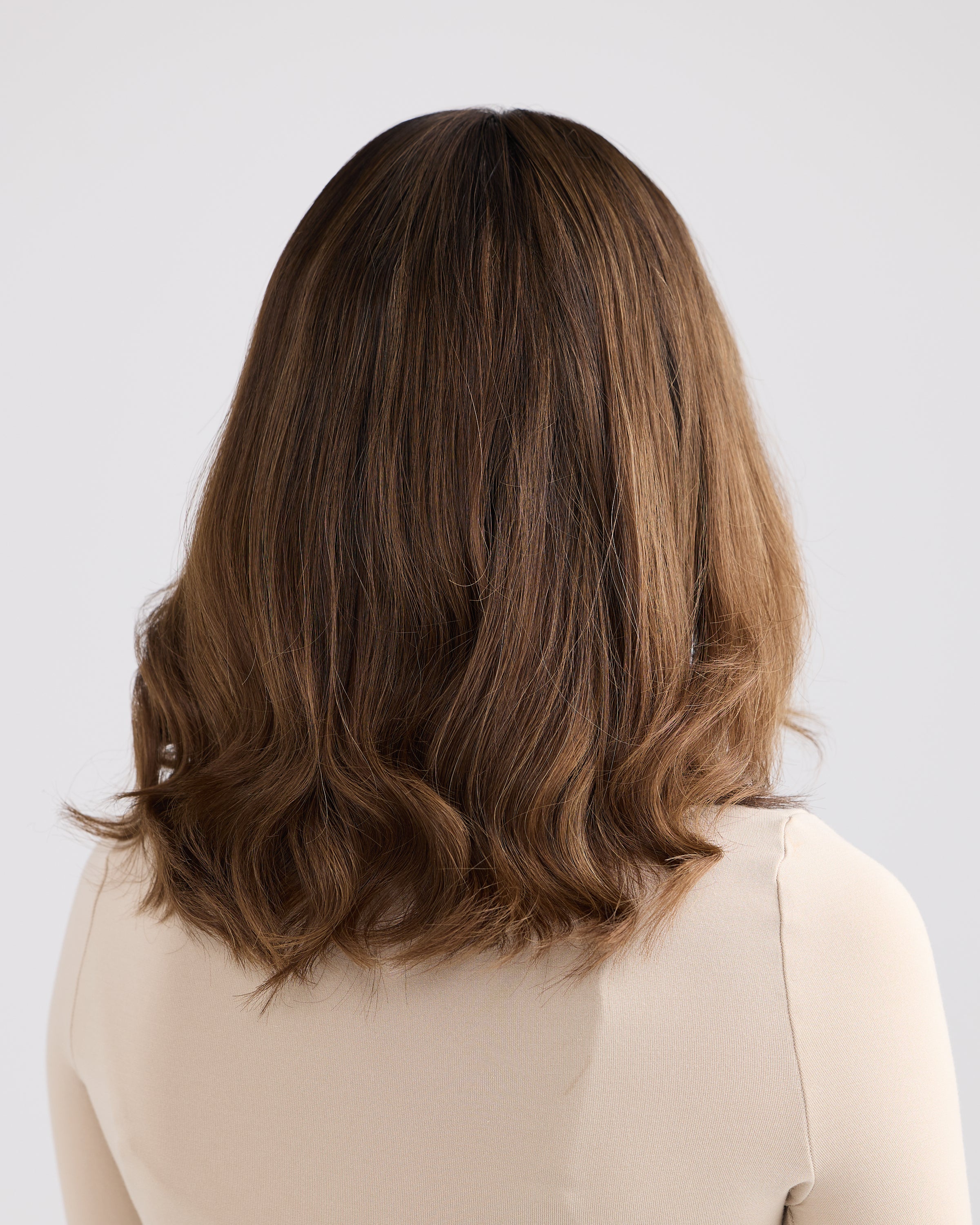 DREAMY BALAYAGE BRUNETTE // GAME CHANGER WIG // 16 INCHES // M CAP