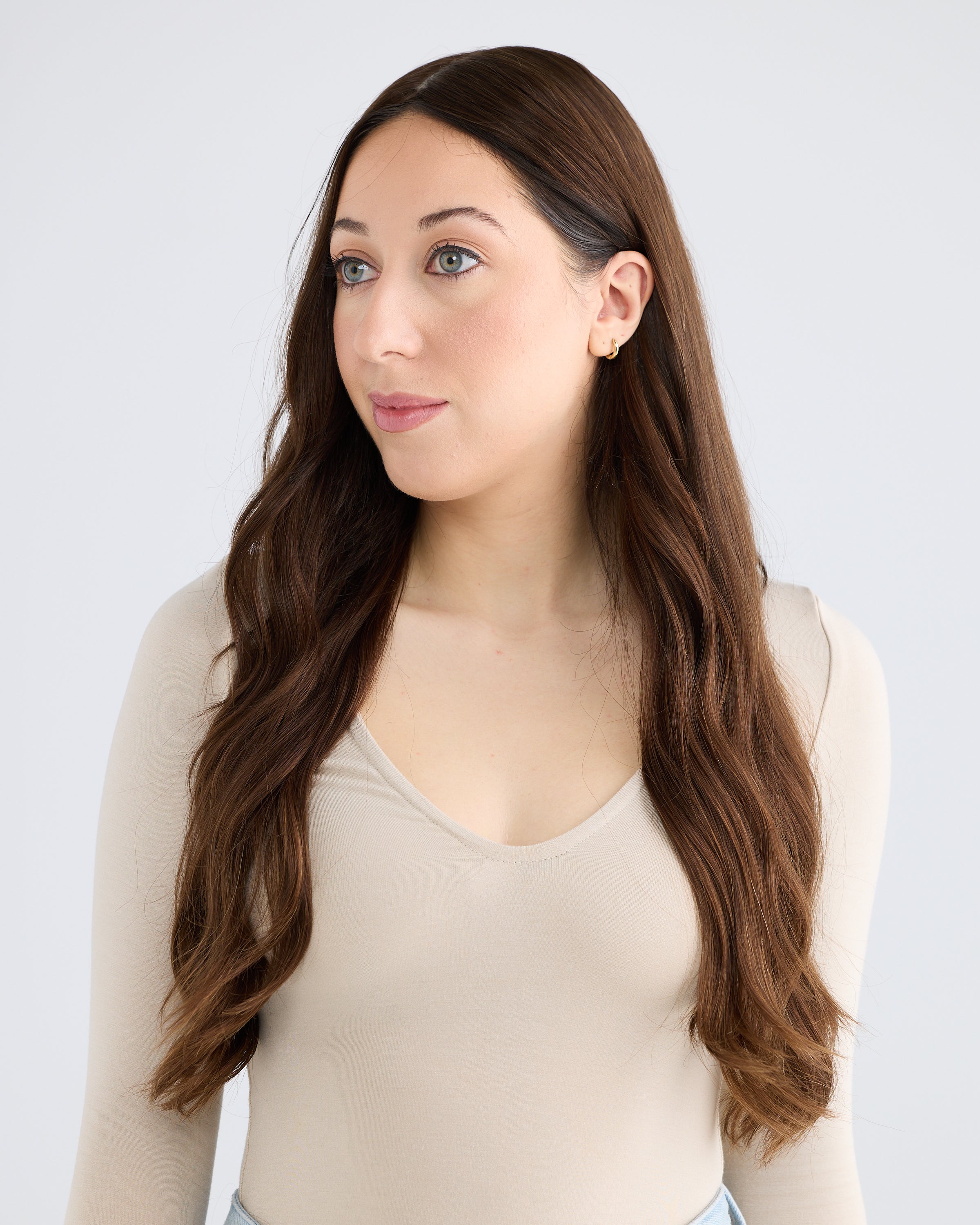 NATURAL DEEP BRUNETTE // SILK TOPPER // 24 INCHES