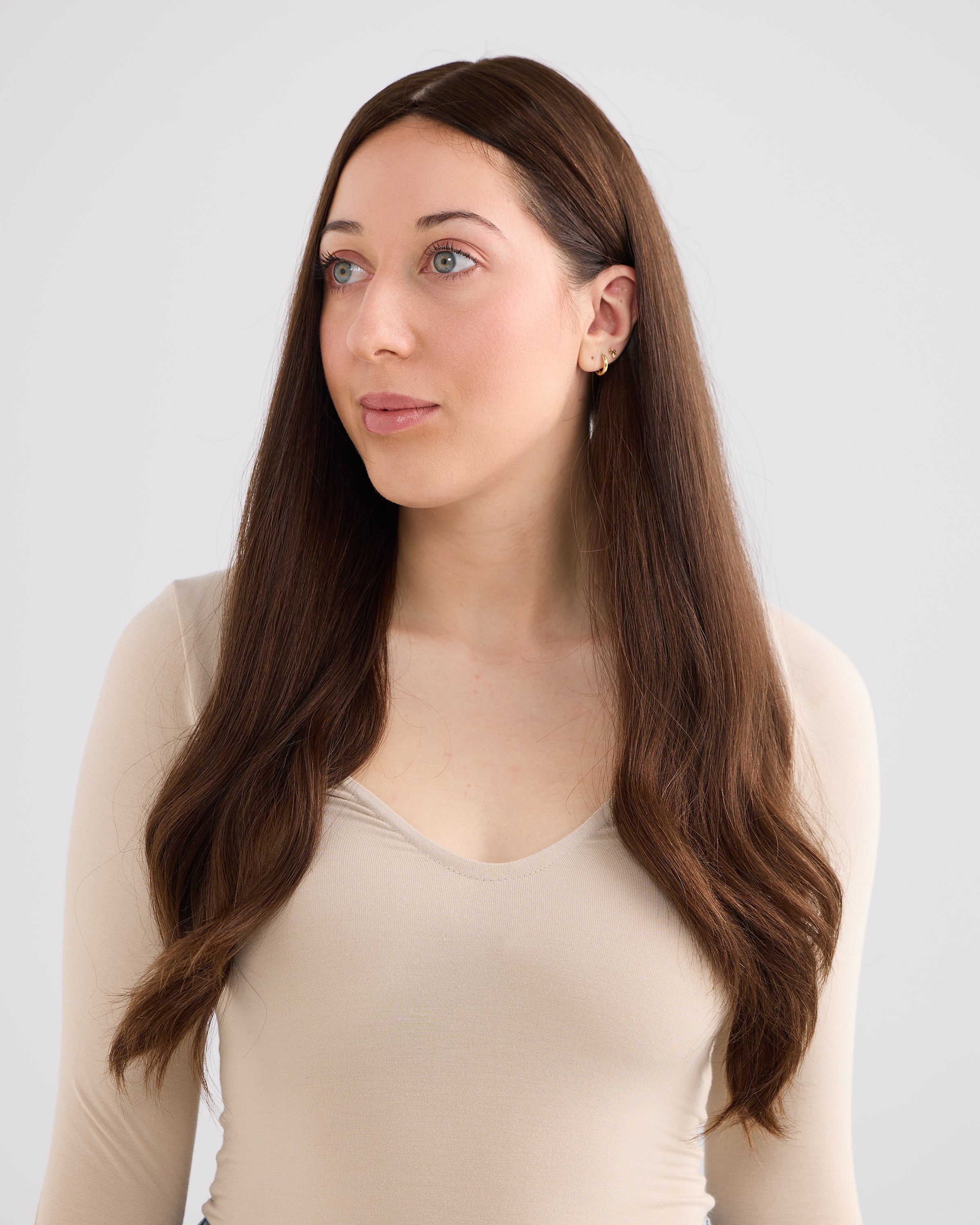 NATURAL LIGHT DEEP BRUNETTE // SILK TOPPER // 24 INCHES // 8x8 CAP
