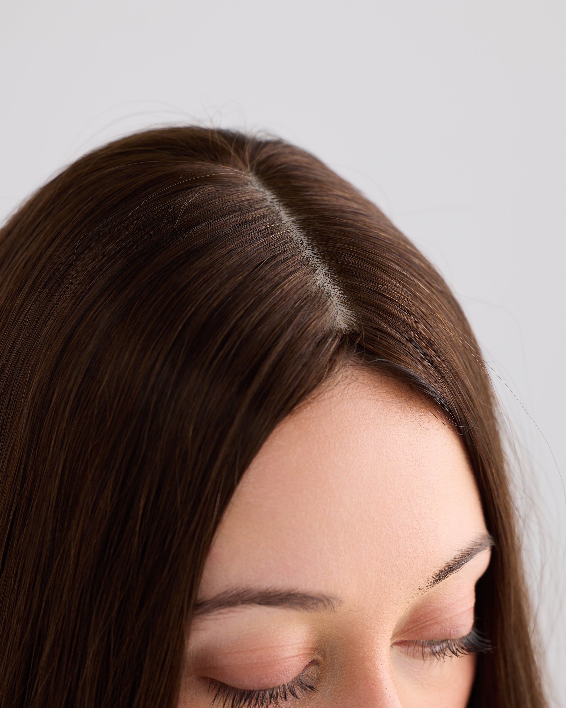 NATURAL LIGHT DEEP BRUNETTE // SILK TOPPER // 24 INCHES // 8x8 CAP