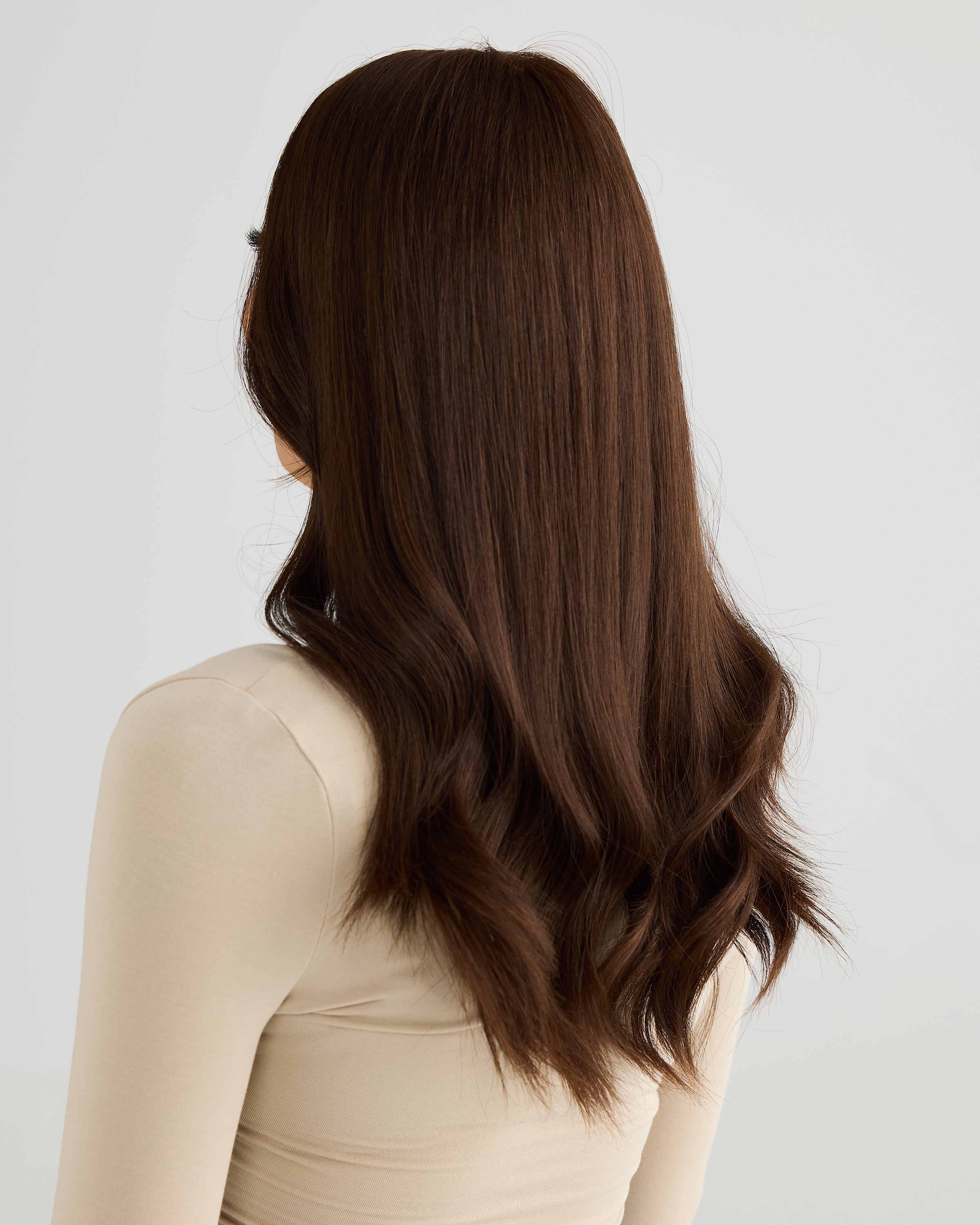 NATURAL RICH BRUNETTE // SILK TOPPER // 20 INCHES