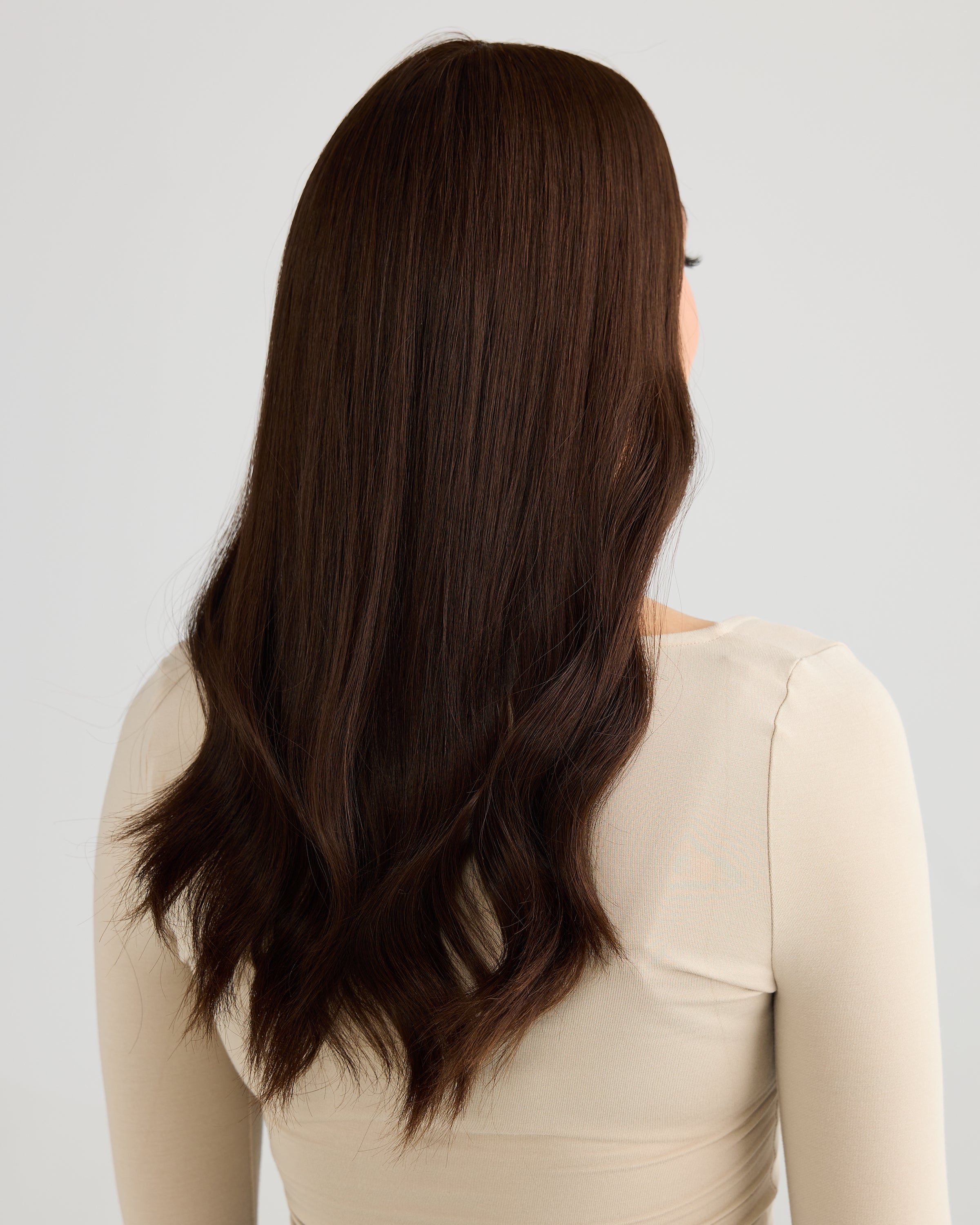 NATURAL RICH BRUNETTE // SILK TOPPER // 20 INCHES