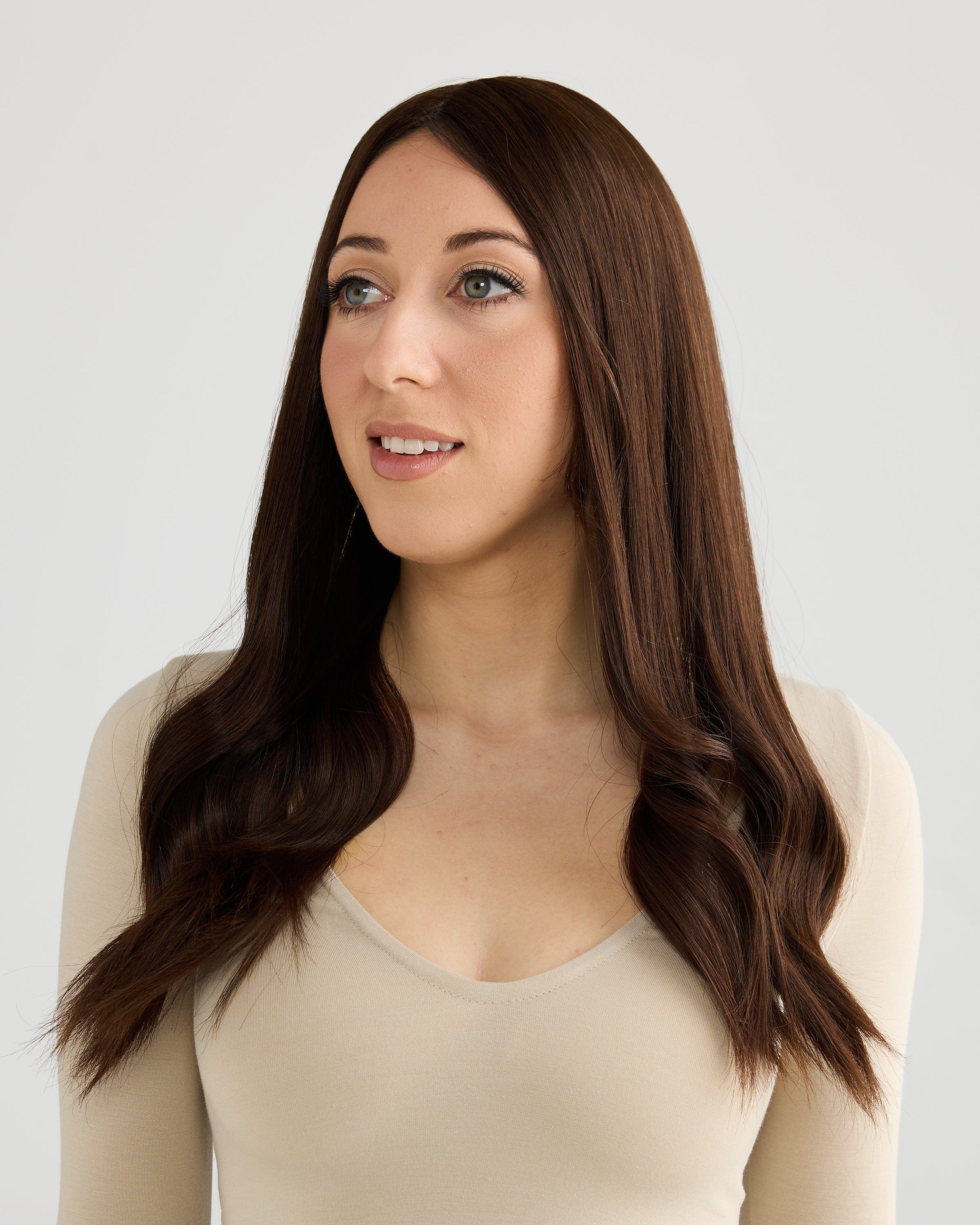 NATURAL DEEP BRUNETTE // TOPPER // 22 INCHES
