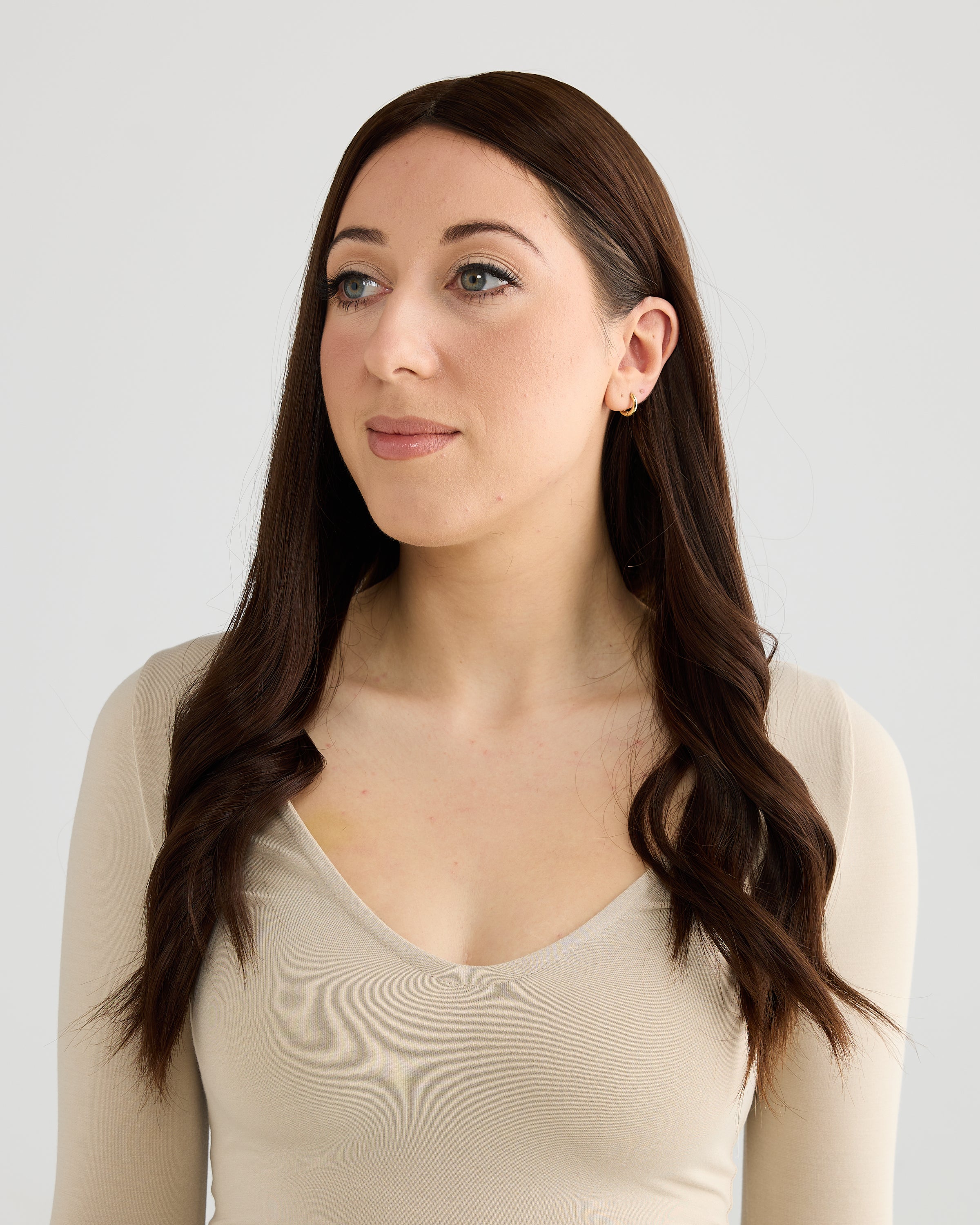 NATURAL DEEP BRUNETTE // TOPPER // 22 INCHES