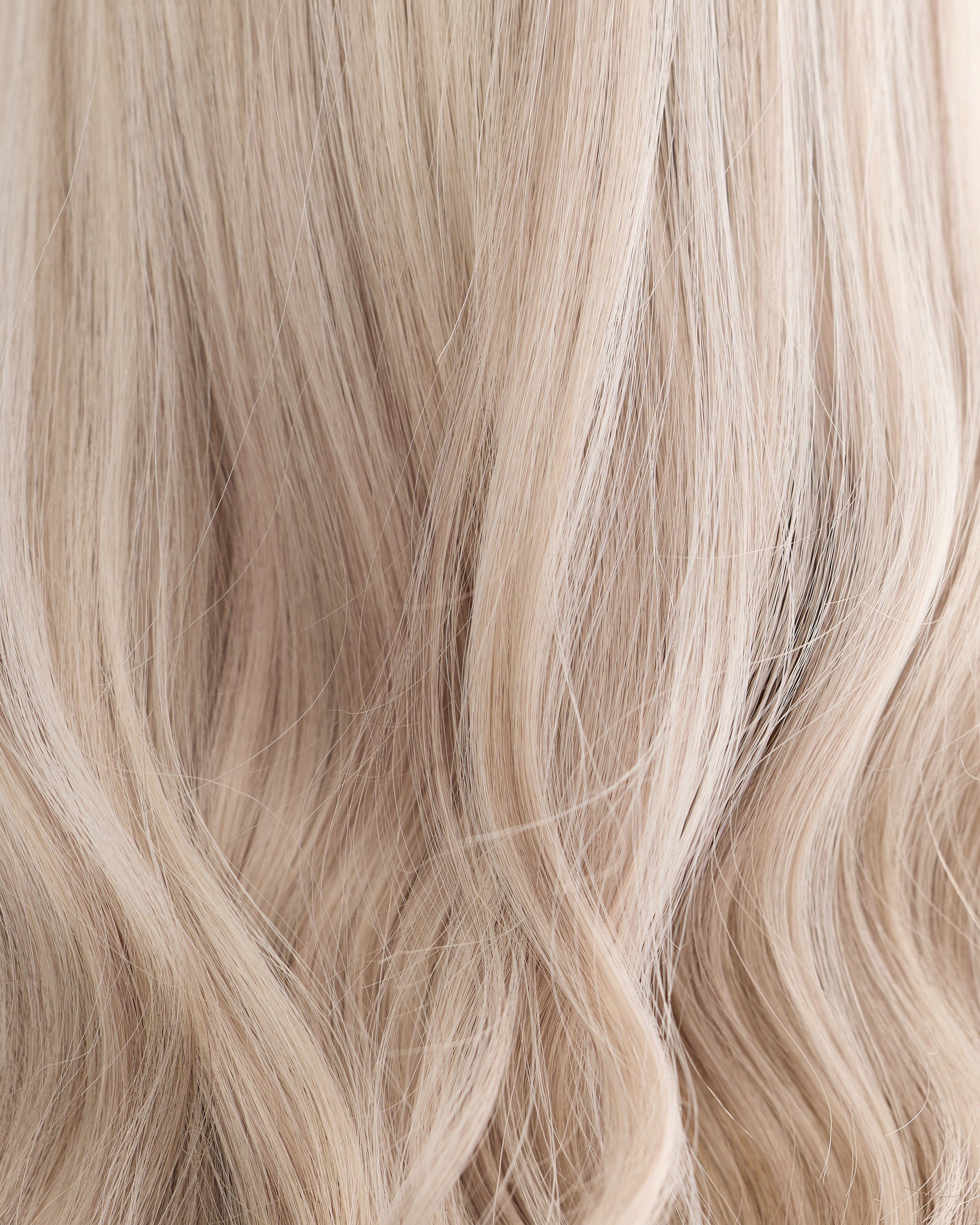 DIMENSIONAL SMOKEY SILVER // SILK TOPPER // 18 INCHES // 8x8 CAP