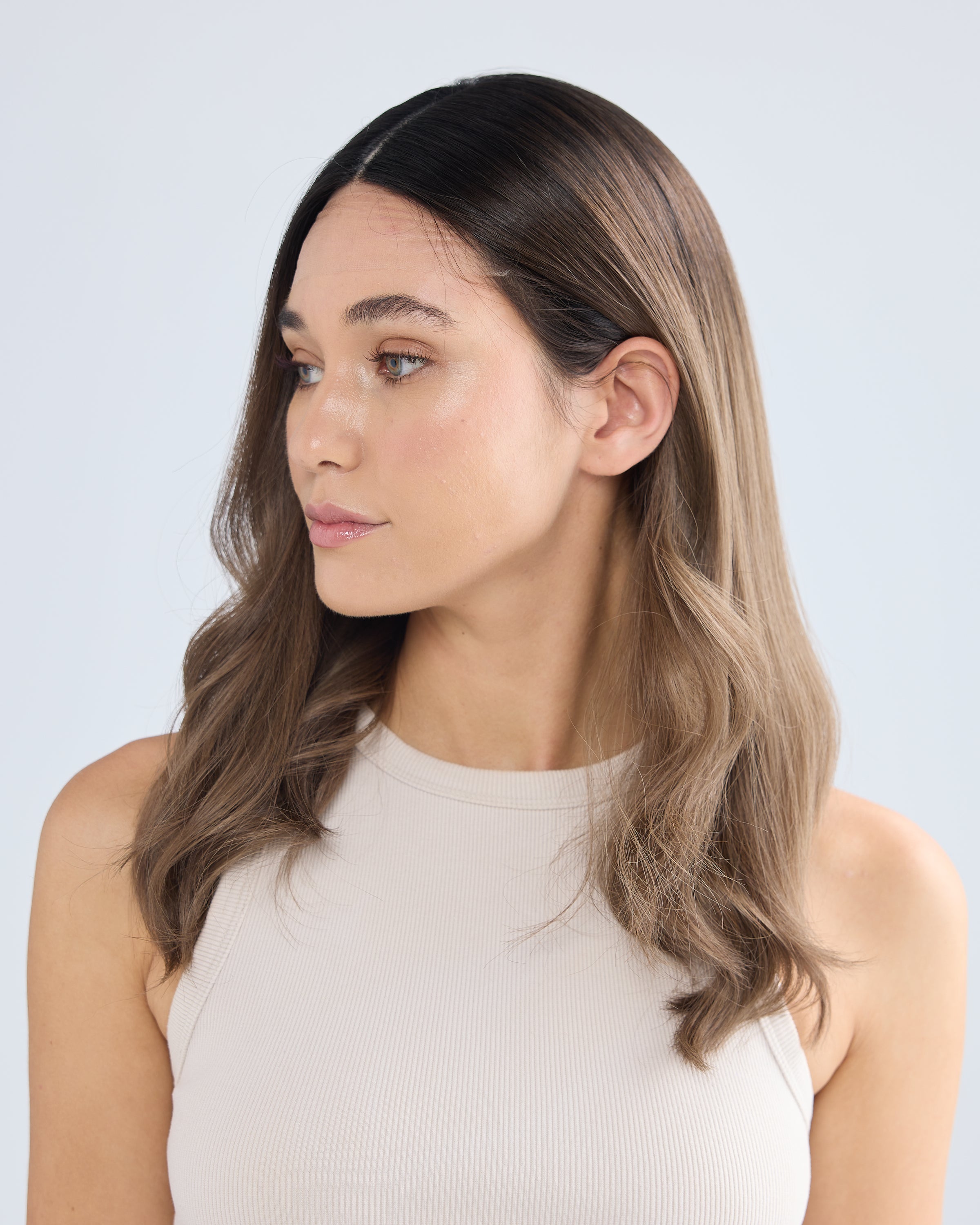 ASH BRUNETTE MELT // GAME CHANGER WIG // 20 INCHES // M CAP