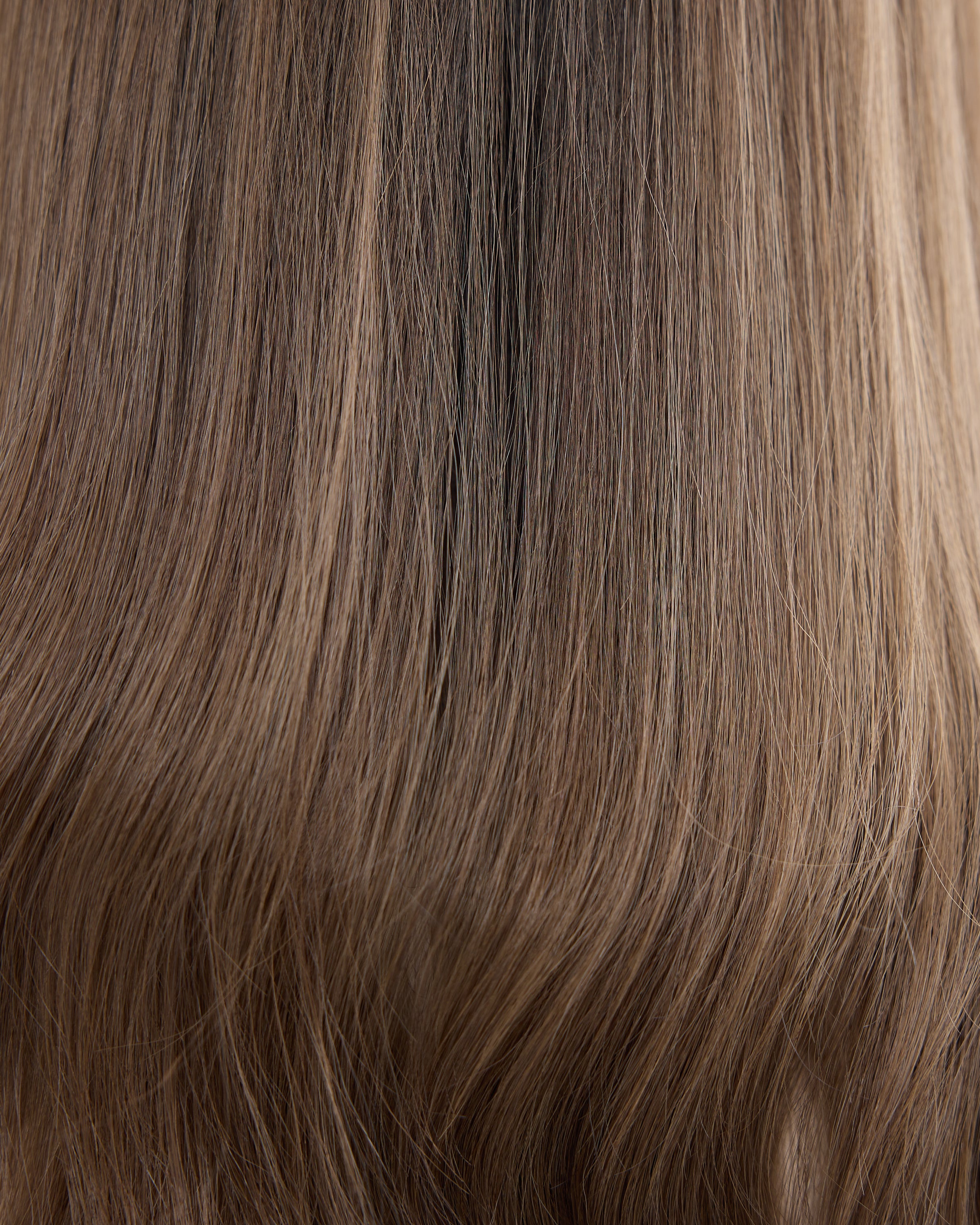 ASH BRUNETTE MELT // GAME CHANGER WIG // 20 INCHES // M CAP
