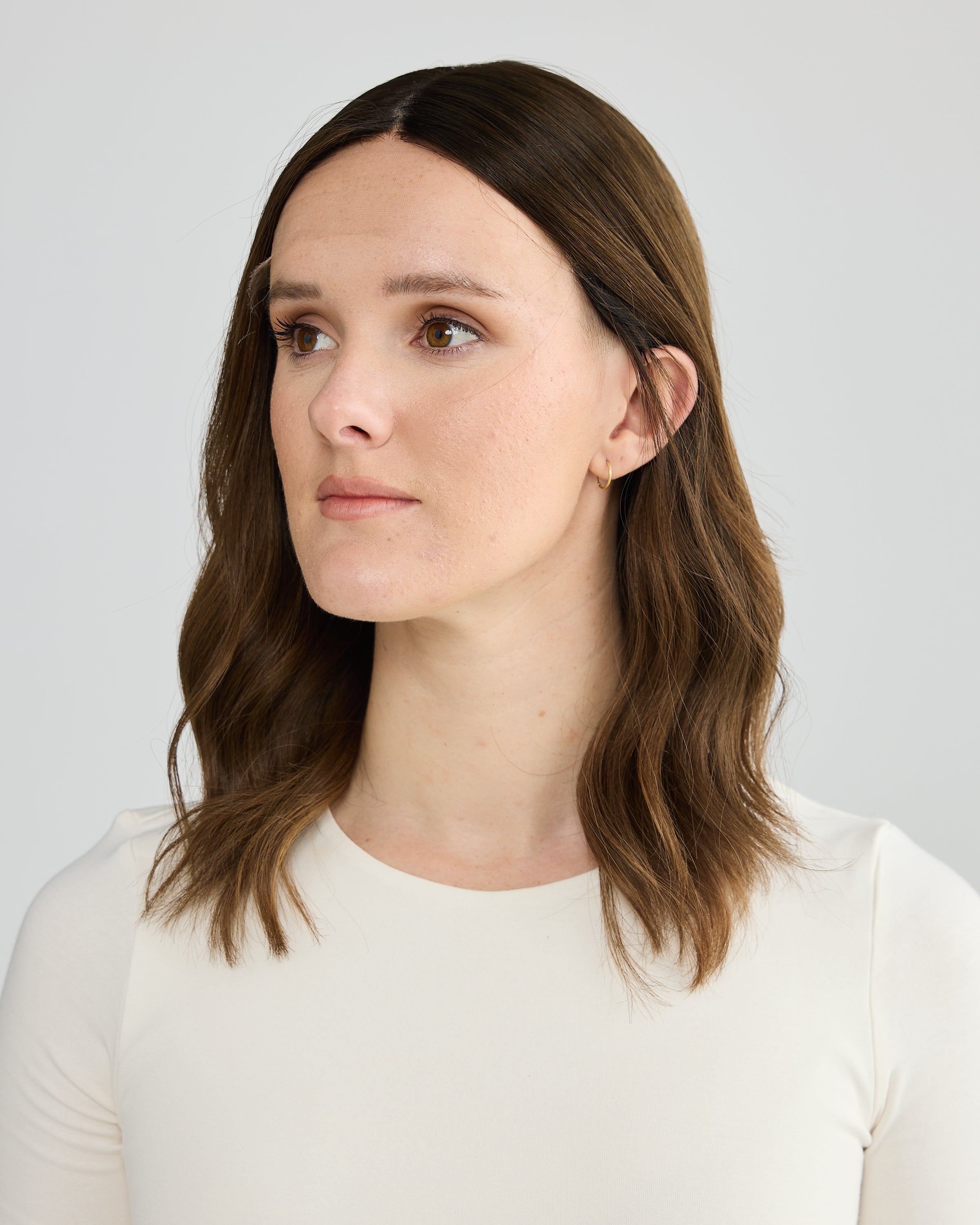 NEUTRAL BRUNETTE BALAYAGE // GAME CHANGER WIG // 16 INCHES // M CAP