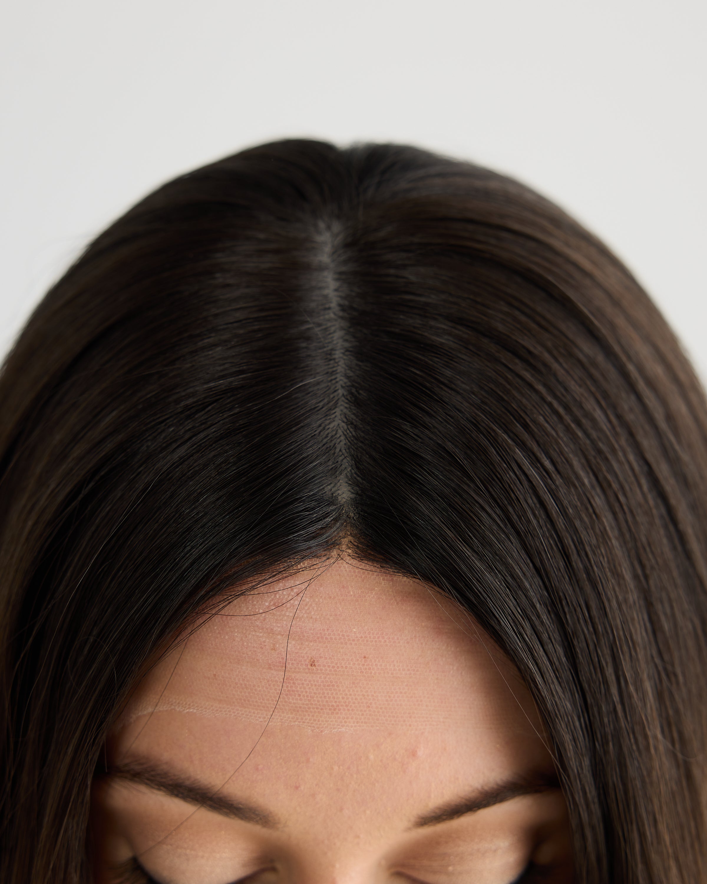 ASH DEPTH // GAME CHANGER WIG // 22 INCHES // S CAP