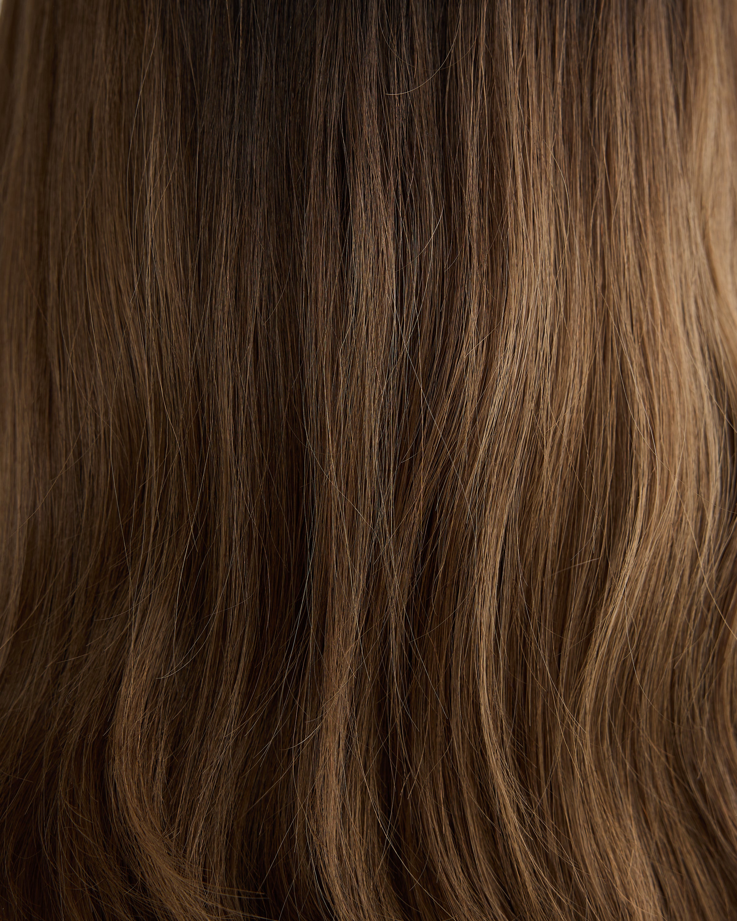 ASH DEPTH // GAME CHANGER WIG // 22 INCHES // S CAP