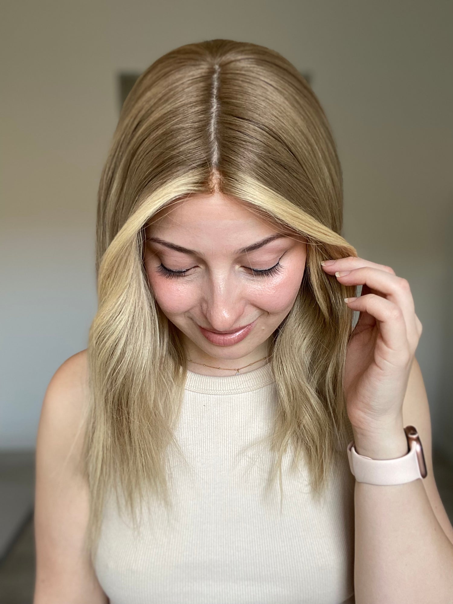 Bright Classic Blonde // Game Changer Wig // 18 Inches // XS Cap