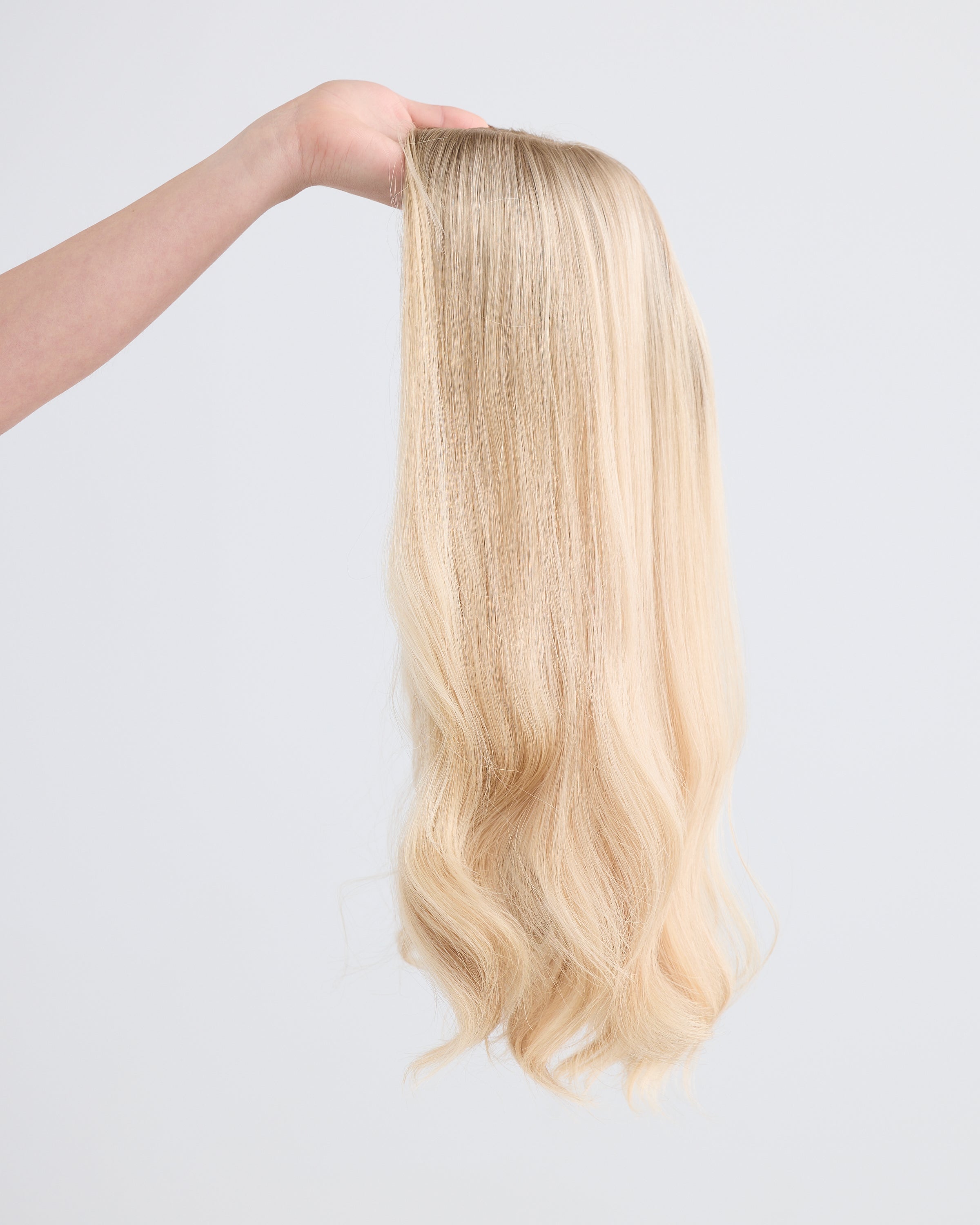 Pearl Blonde // Silk Topper