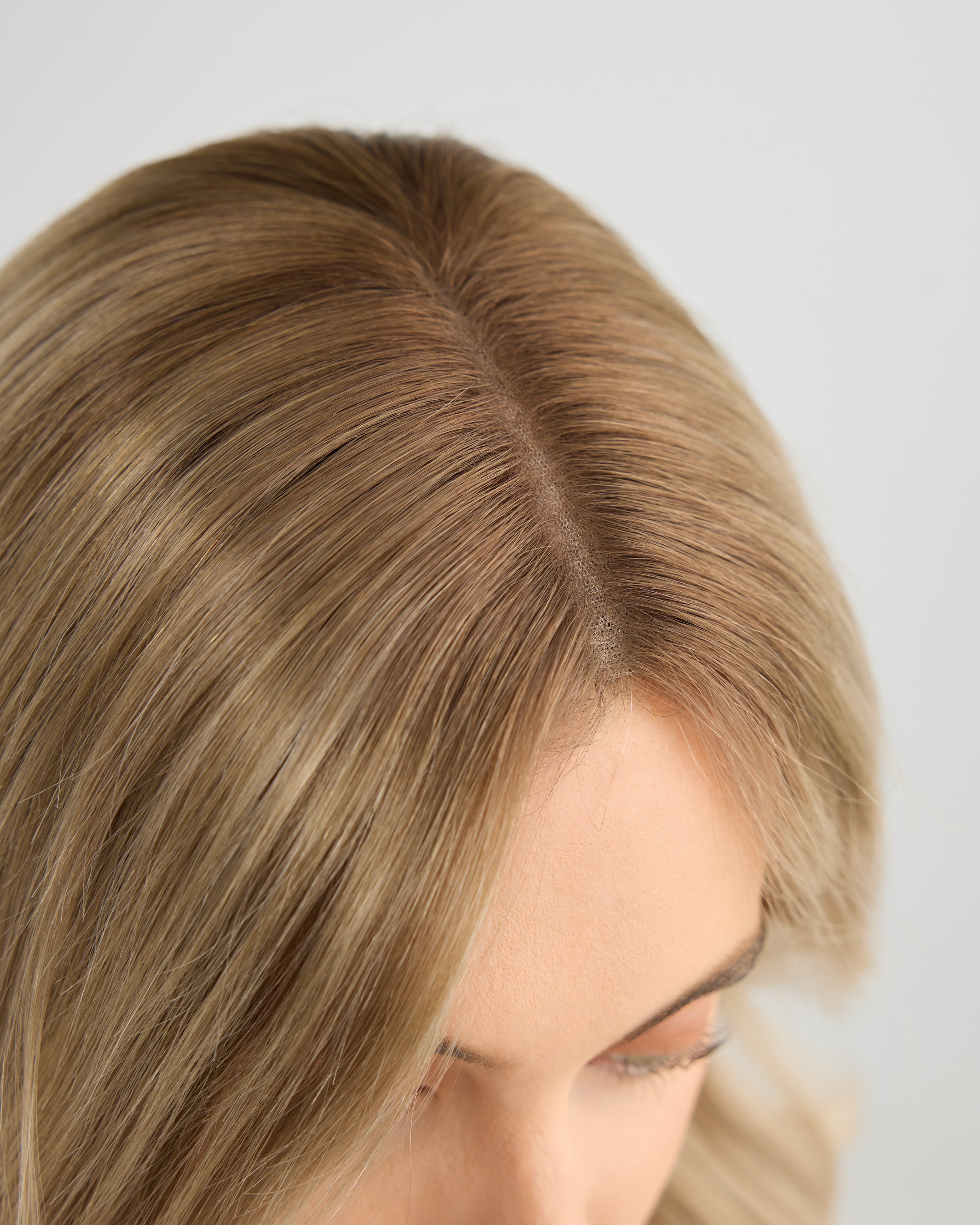 Oat Blonde // Lace Topper