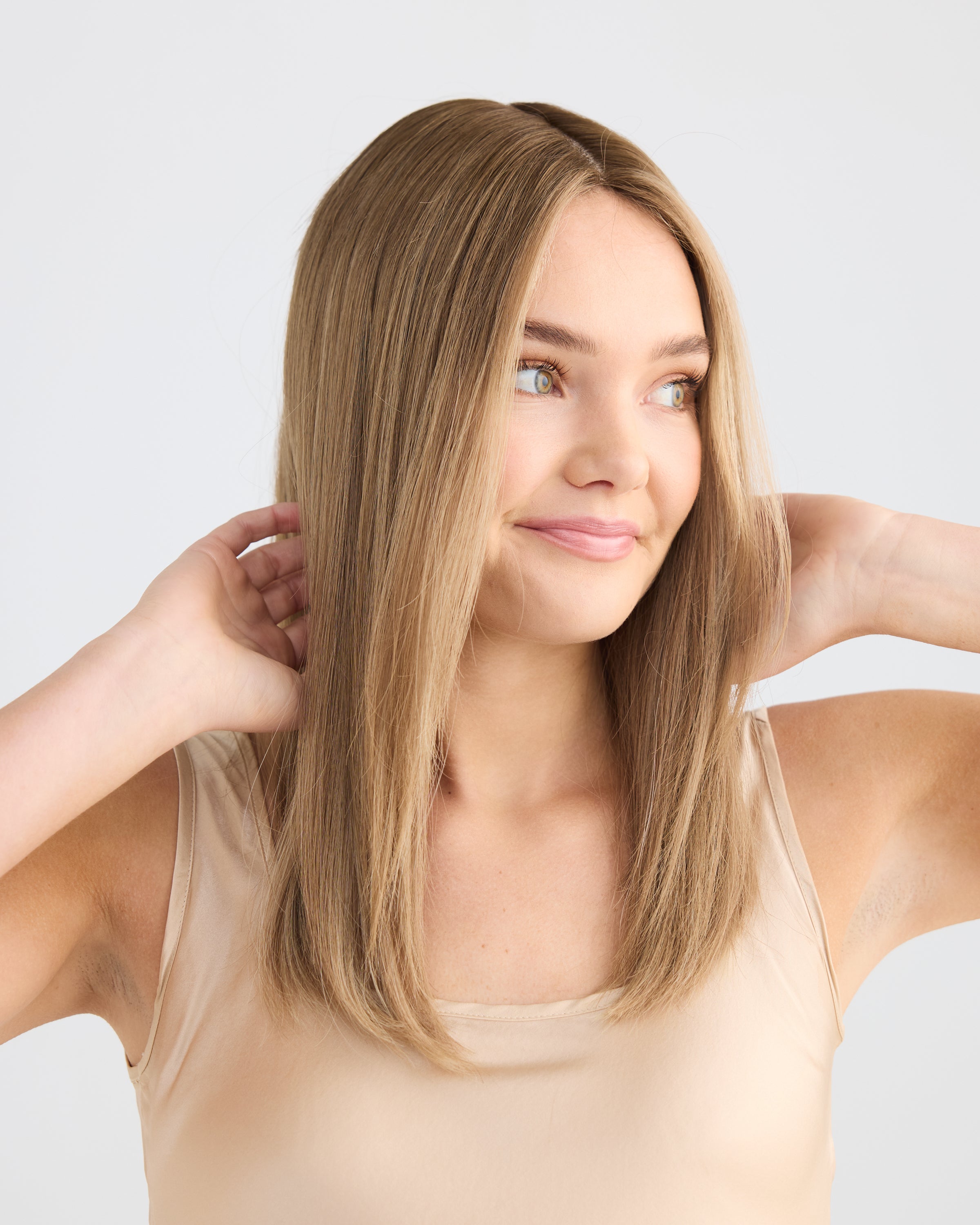 Champagne Blonde // Lusta Silk Topper