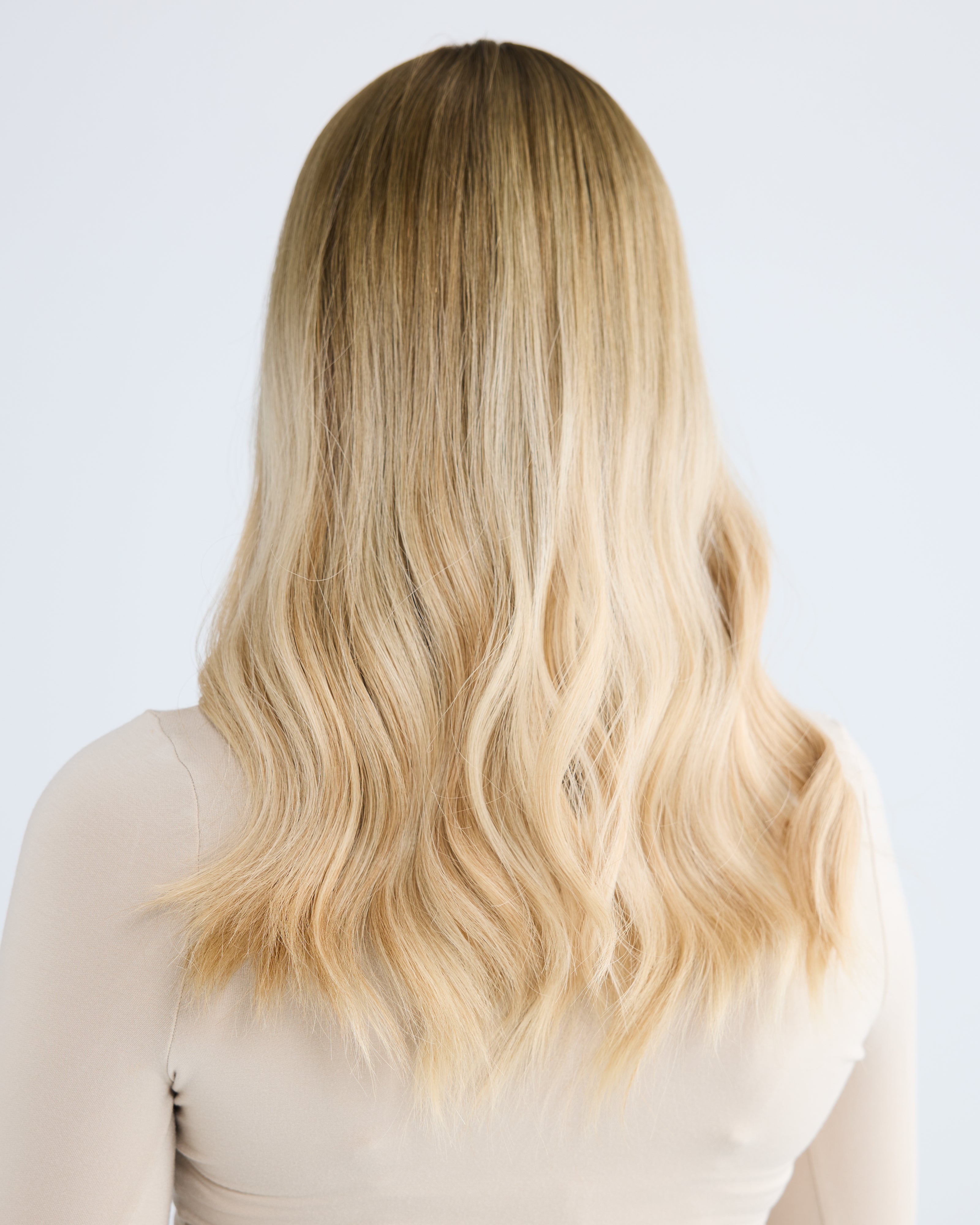 Champagne Blonde // Silk Topper