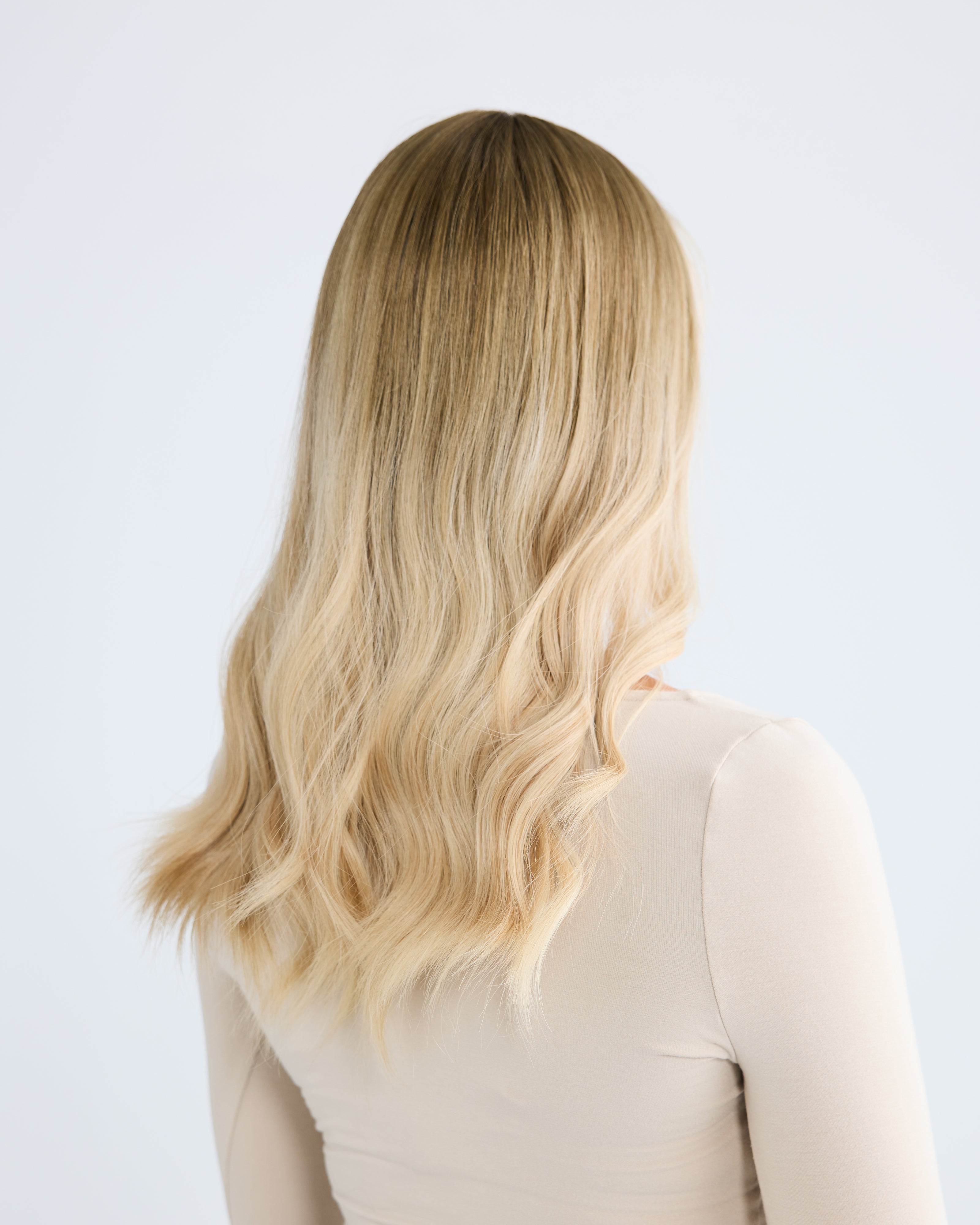 Champagne Blonde // Silk Topper