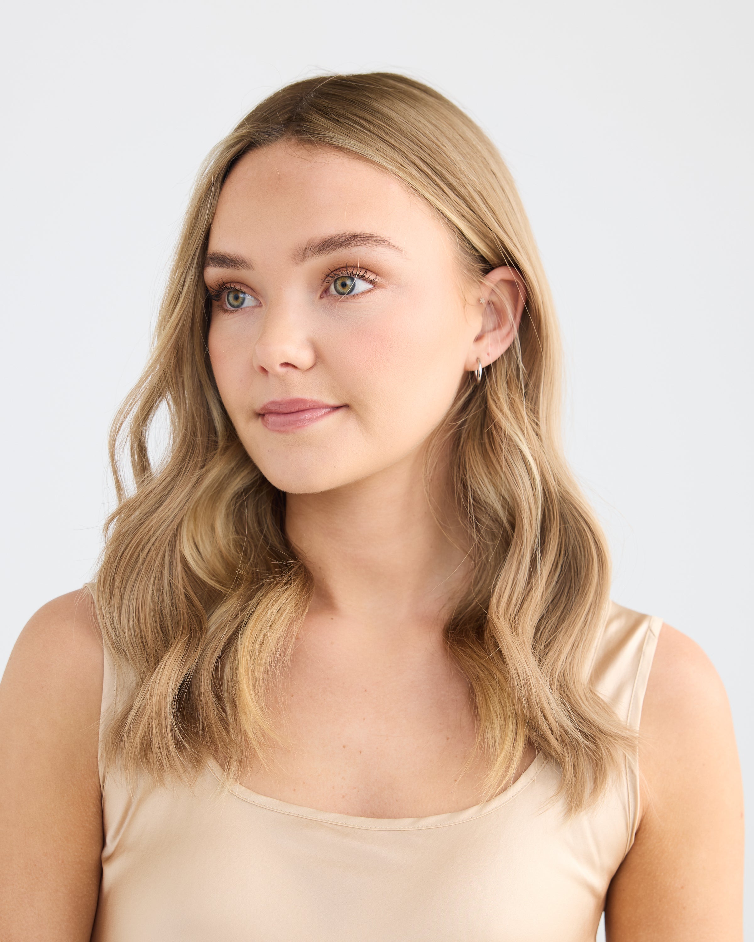Champagne Blonde // Lusta Silk Topper