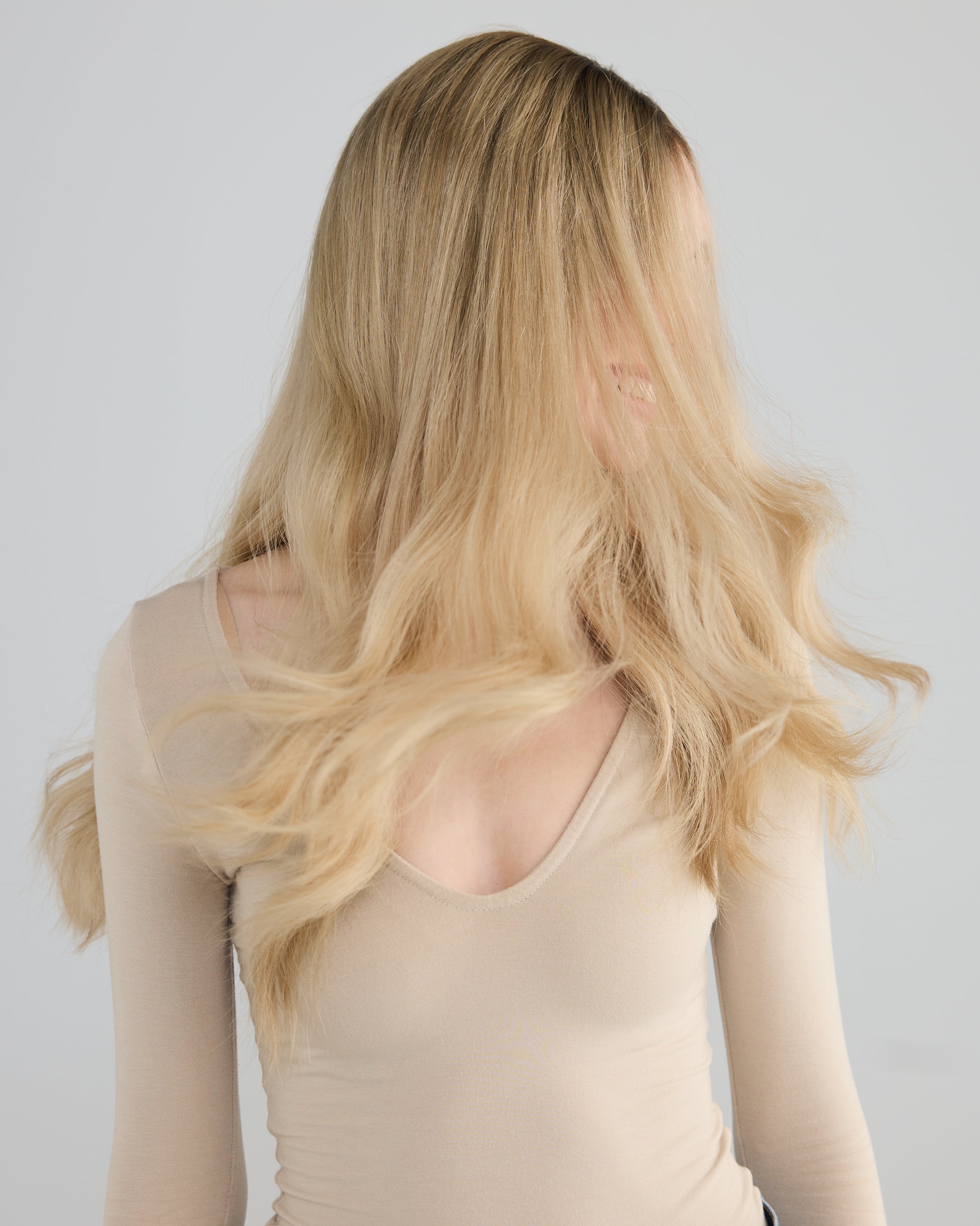 Coconut Cream - Medium / 24 inch // Exclusive Lace Wig