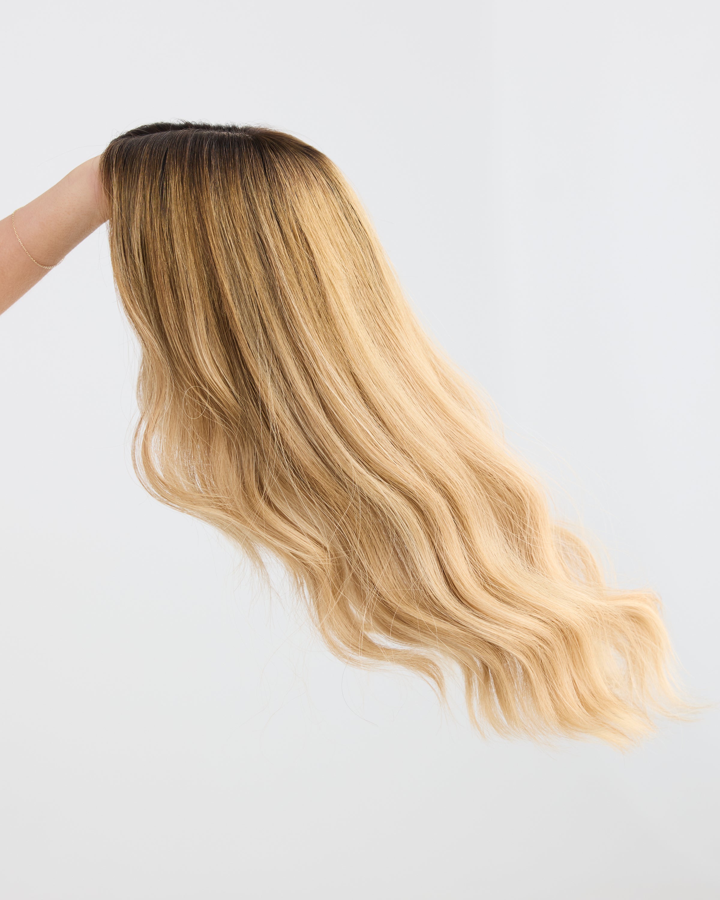 Golden Blonde // Lusta Silk Topper