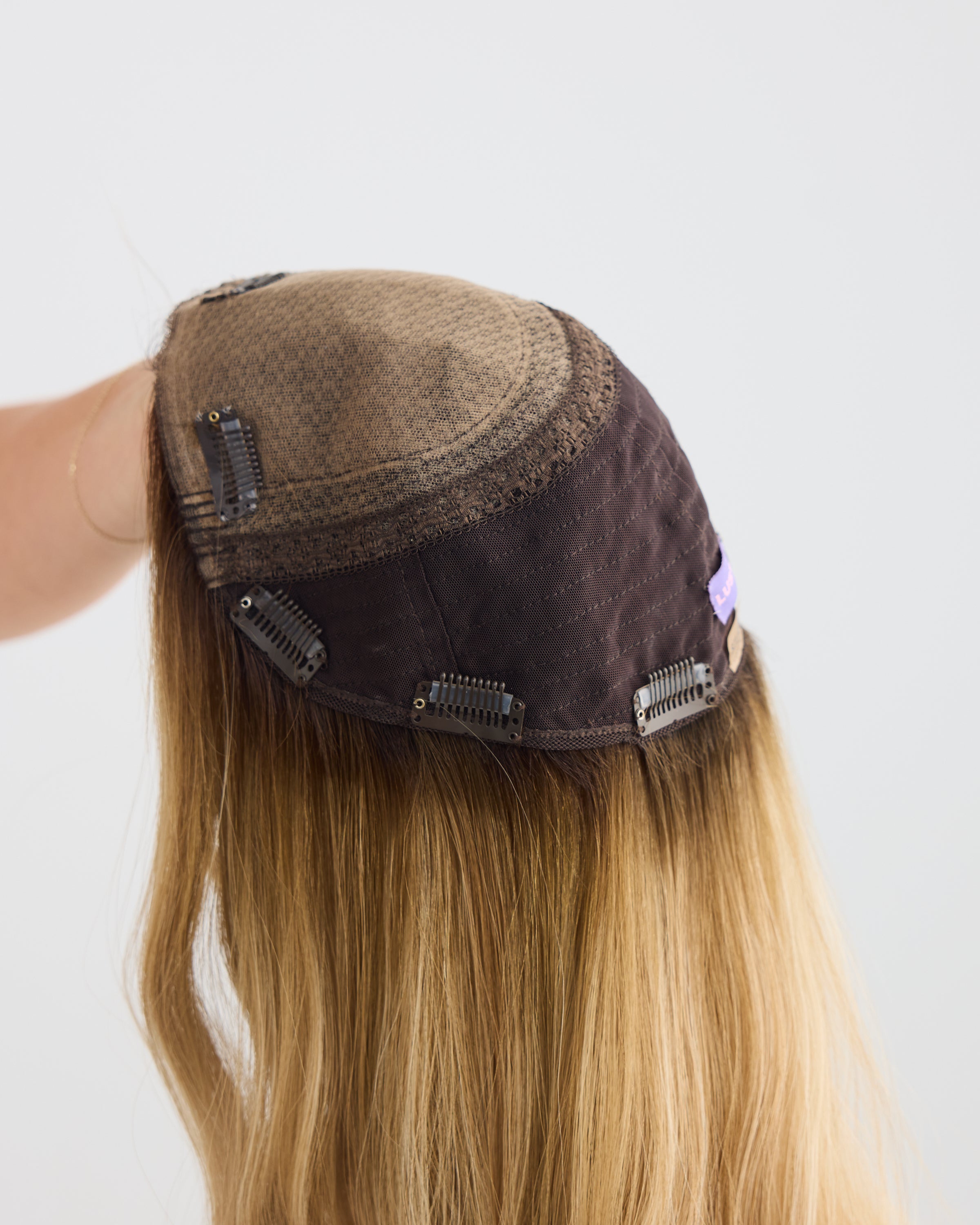 Golden Blonde // Lusta Silk Topper