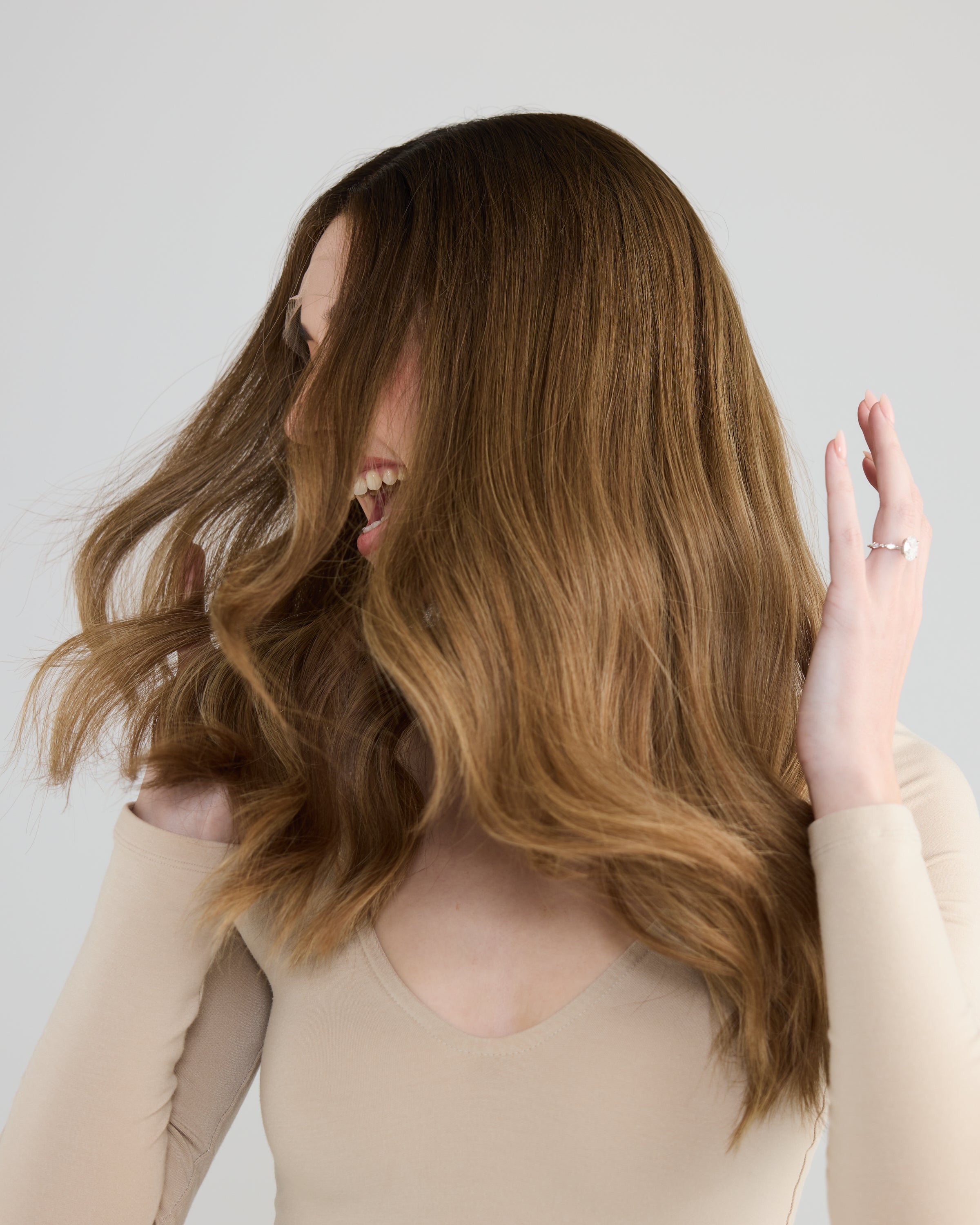 Honey Latte - Medium / 20 inch // Exclusive Lace Wig