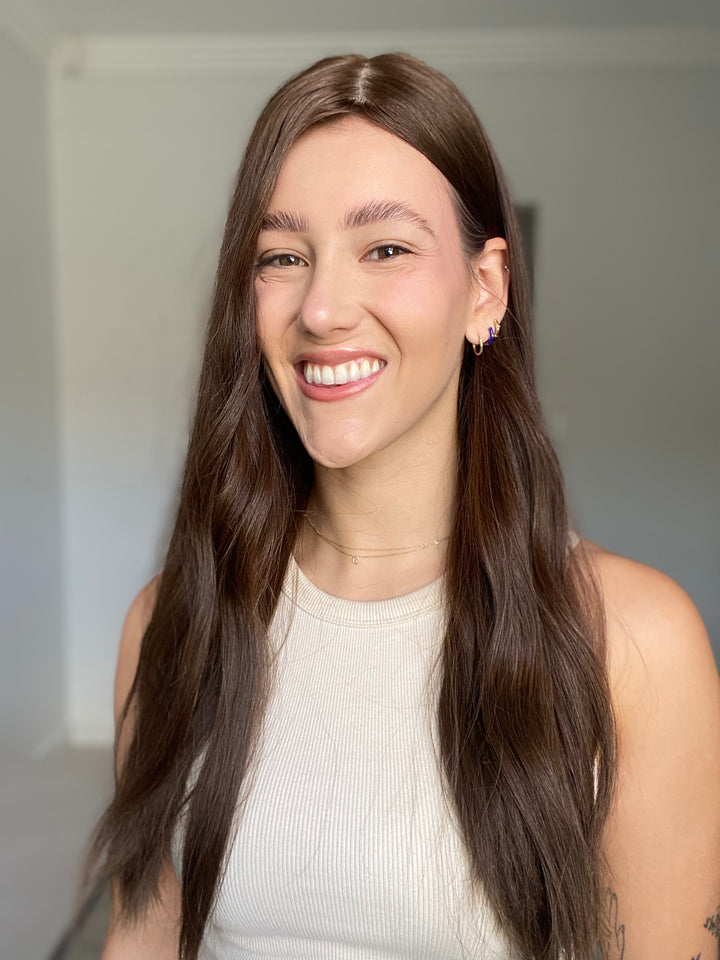 KIM'S CLOSET // Medium Neutral Brunette Topper // 24 Inches // 8x8 cap