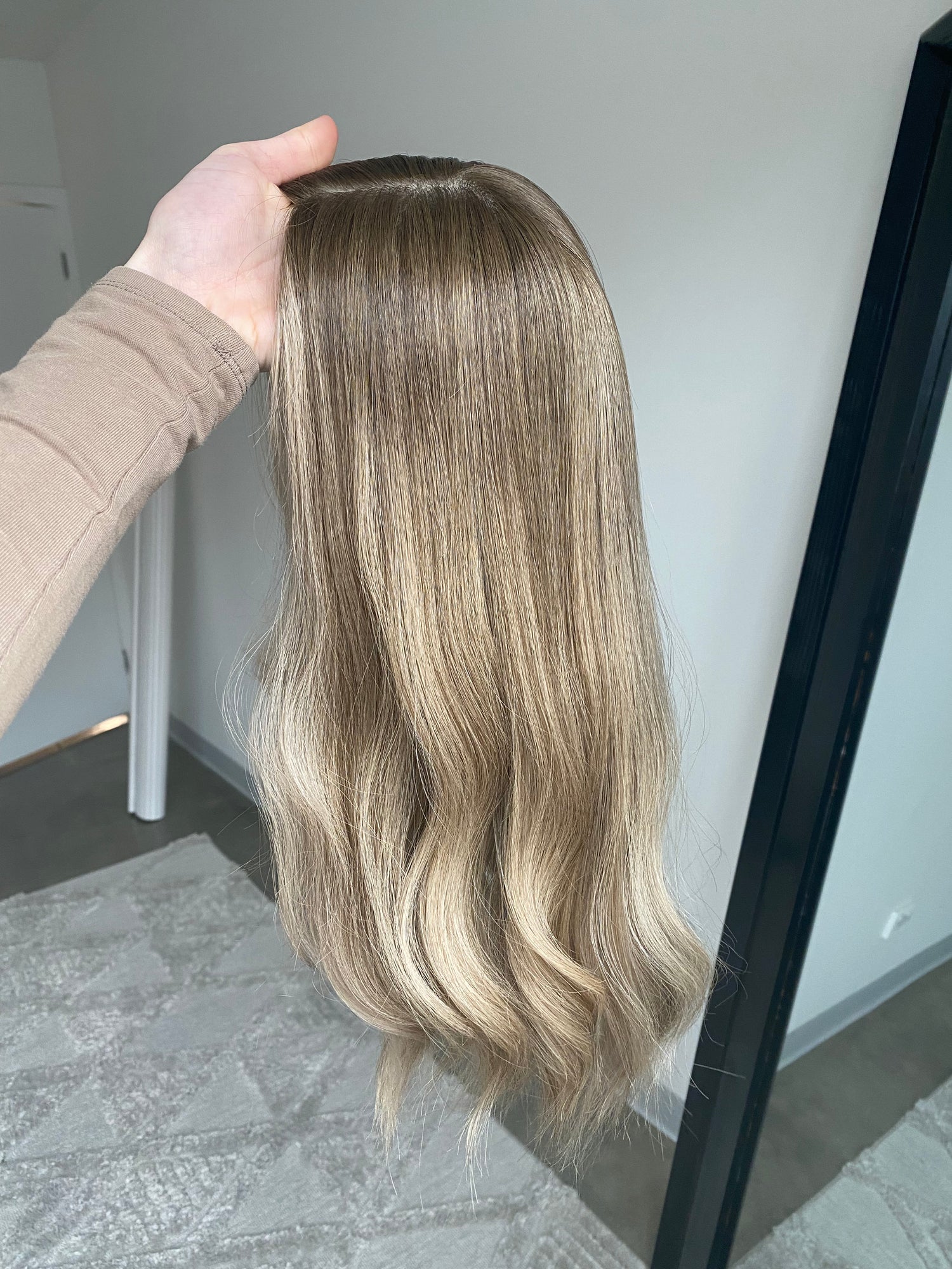 Soft Blonde Balayage 9x9 18 Inches Topper